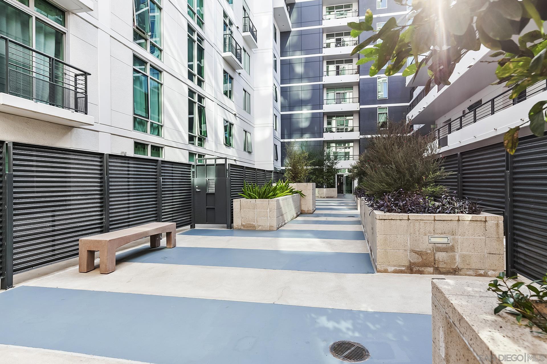 Detail Gallery Image 55 of 72 For 425 W Beech St  #327,  San Diego,  CA 92101 - 1 Beds | 1 Baths