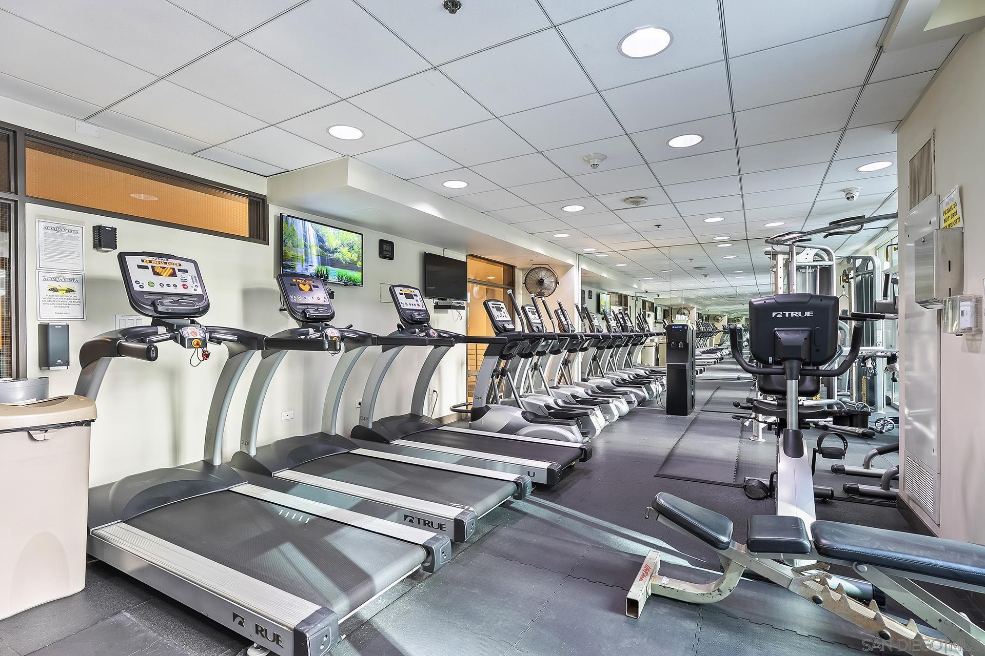 Detail Gallery Image 69 of 72 For 425 W Beech St  #327,  San Diego,  CA 92101 - 1 Beds | 1 Baths