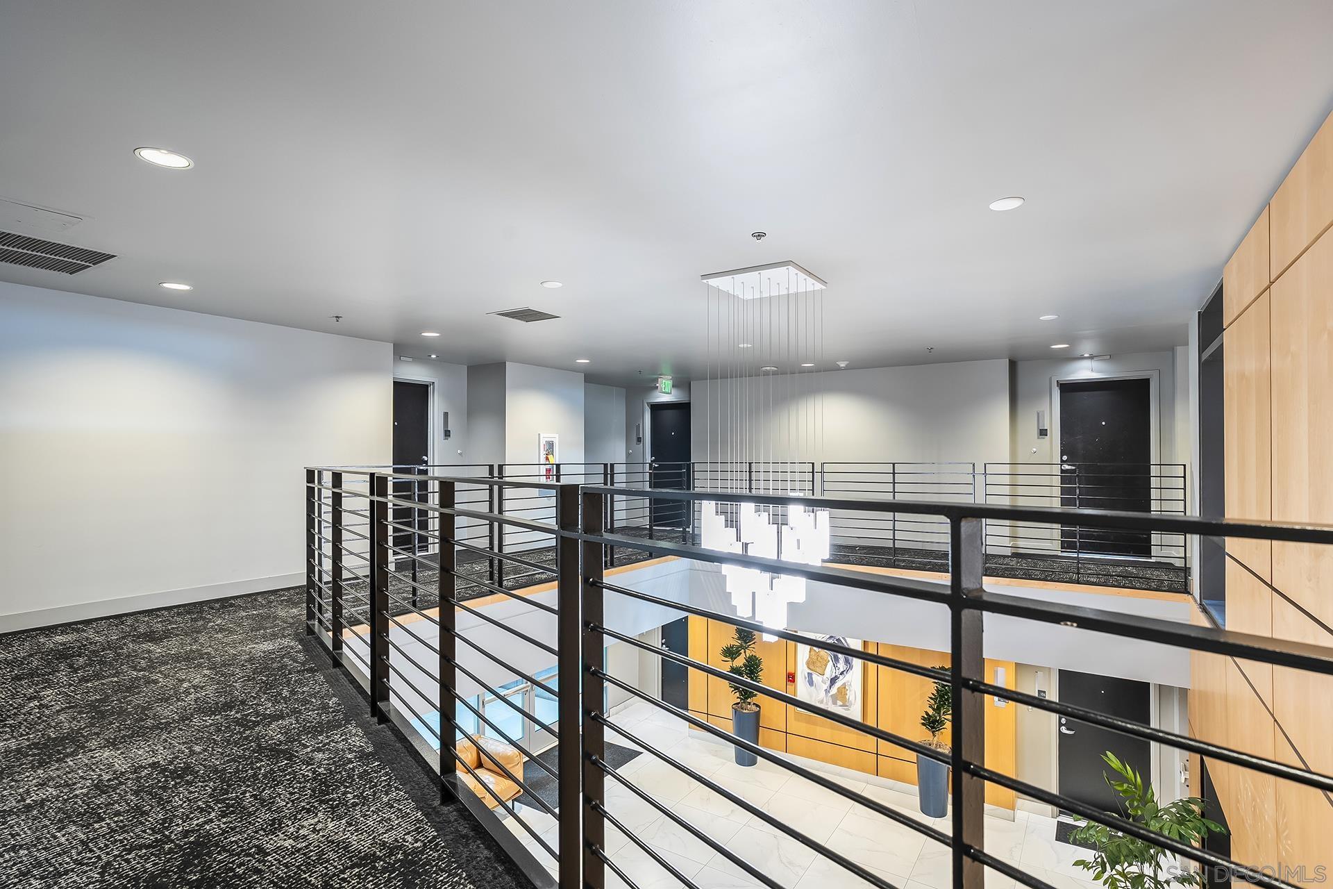 Detail Gallery Image 70 of 72 For 425 W Beech St  #327,  San Diego,  CA 92101 - 1 Beds | 1 Baths