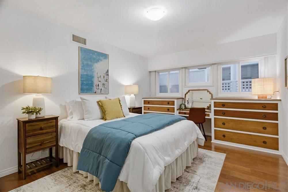 Detail Gallery Image 27 of 75 For 829-31  Avalon Ct, San Diego,  CA 92109 - – Beds | – Baths