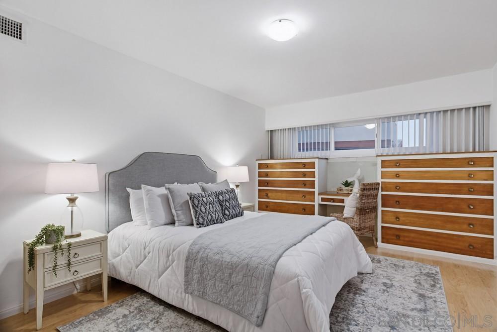 Detail Gallery Image 46 of 75 For 829-31  Avalon Ct, San Diego,  CA 92109 - – Beds | – Baths