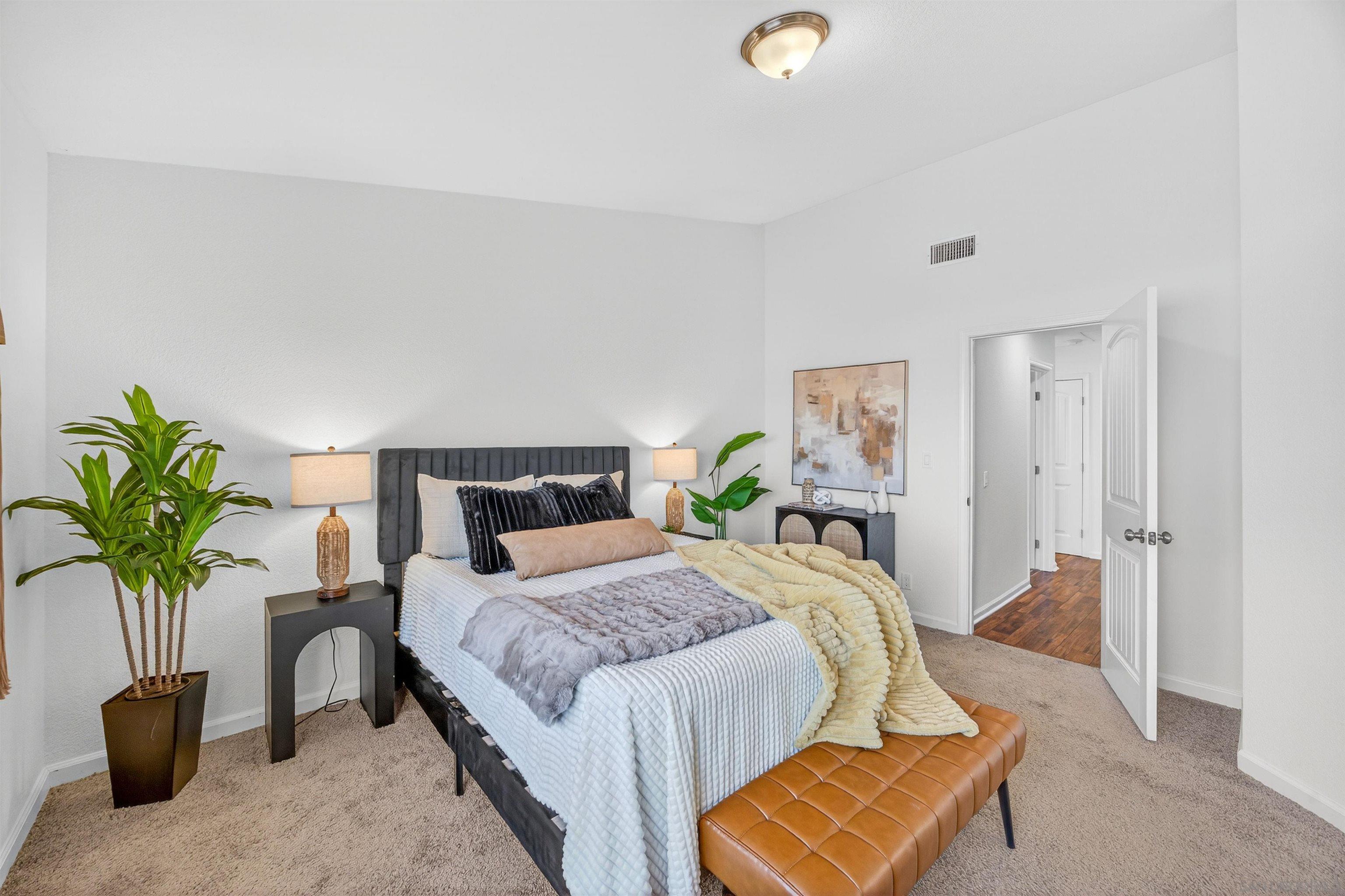 Detail Gallery Image 23 of 61 For 139  Ely St, Oceanside,  CA 92054 - 4 Beds | 2 Baths