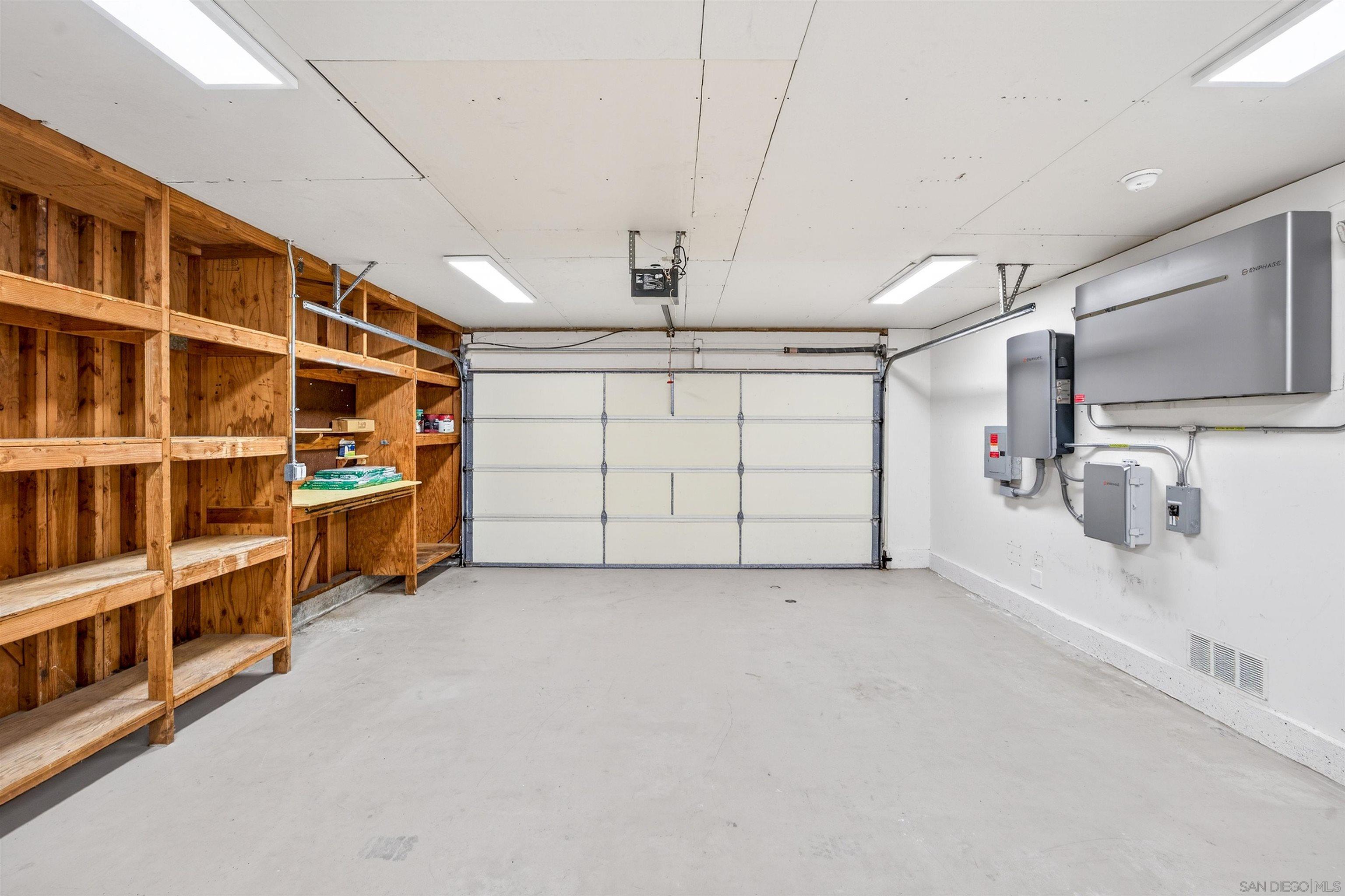 Detail Gallery Image 35 of 61 For 139  Ely St, Oceanside,  CA 92054 - 4 Beds | 2 Baths