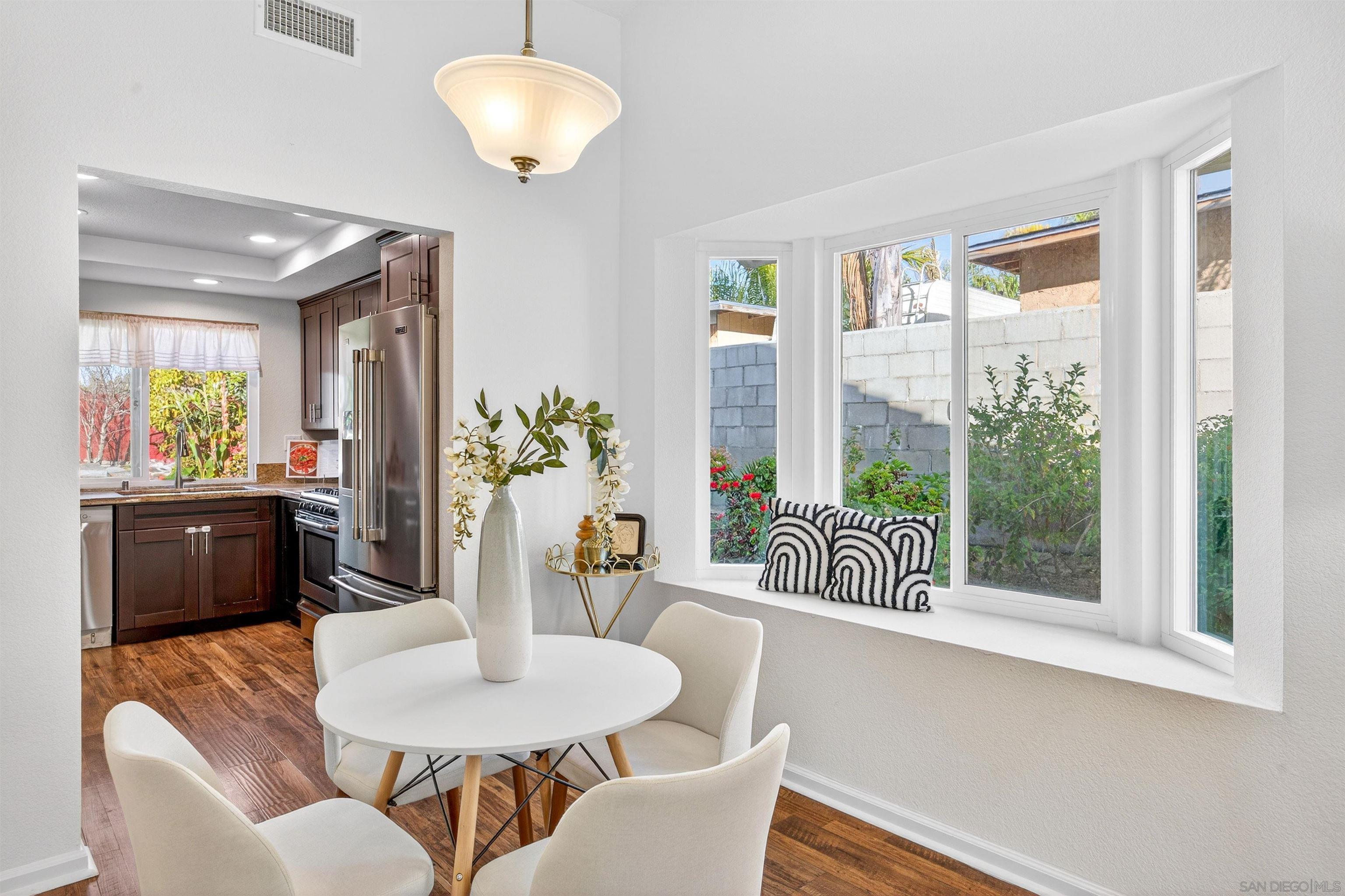 Detail Gallery Image 10 of 61 For 139  Ely St, Oceanside,  CA 92054 - 4 Beds | 2 Baths