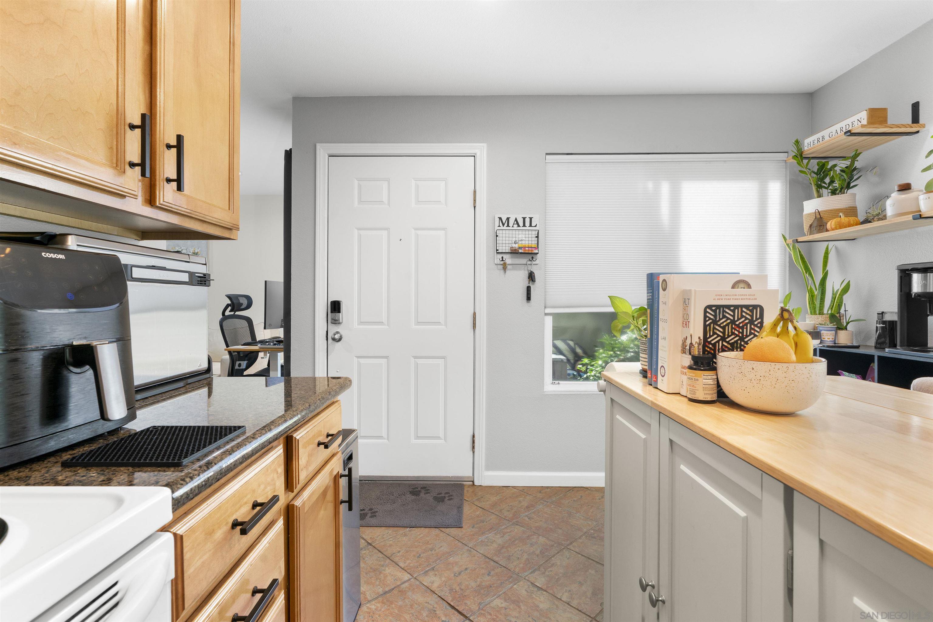 Detail Gallery Image 19 of 39 For 6333  College Grove Way  #1101 (14),  San Diego,  CA 92115 - 2 Beds | 1/1 Baths