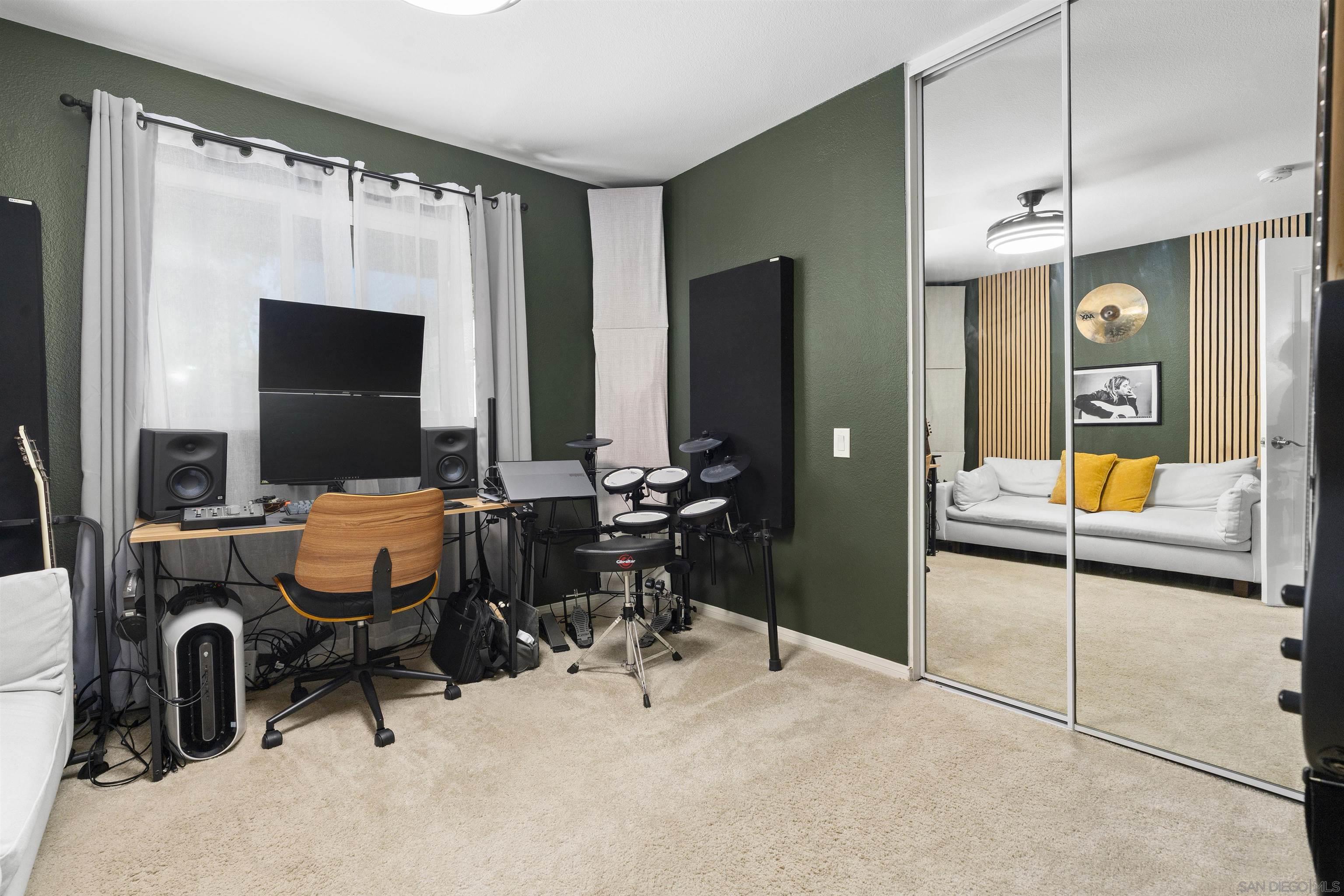 Detail Gallery Image 27 of 39 For 6333  College Grove Way  #1101 (14),  San Diego,  CA 92115 - 2 Beds | 1/1 Baths