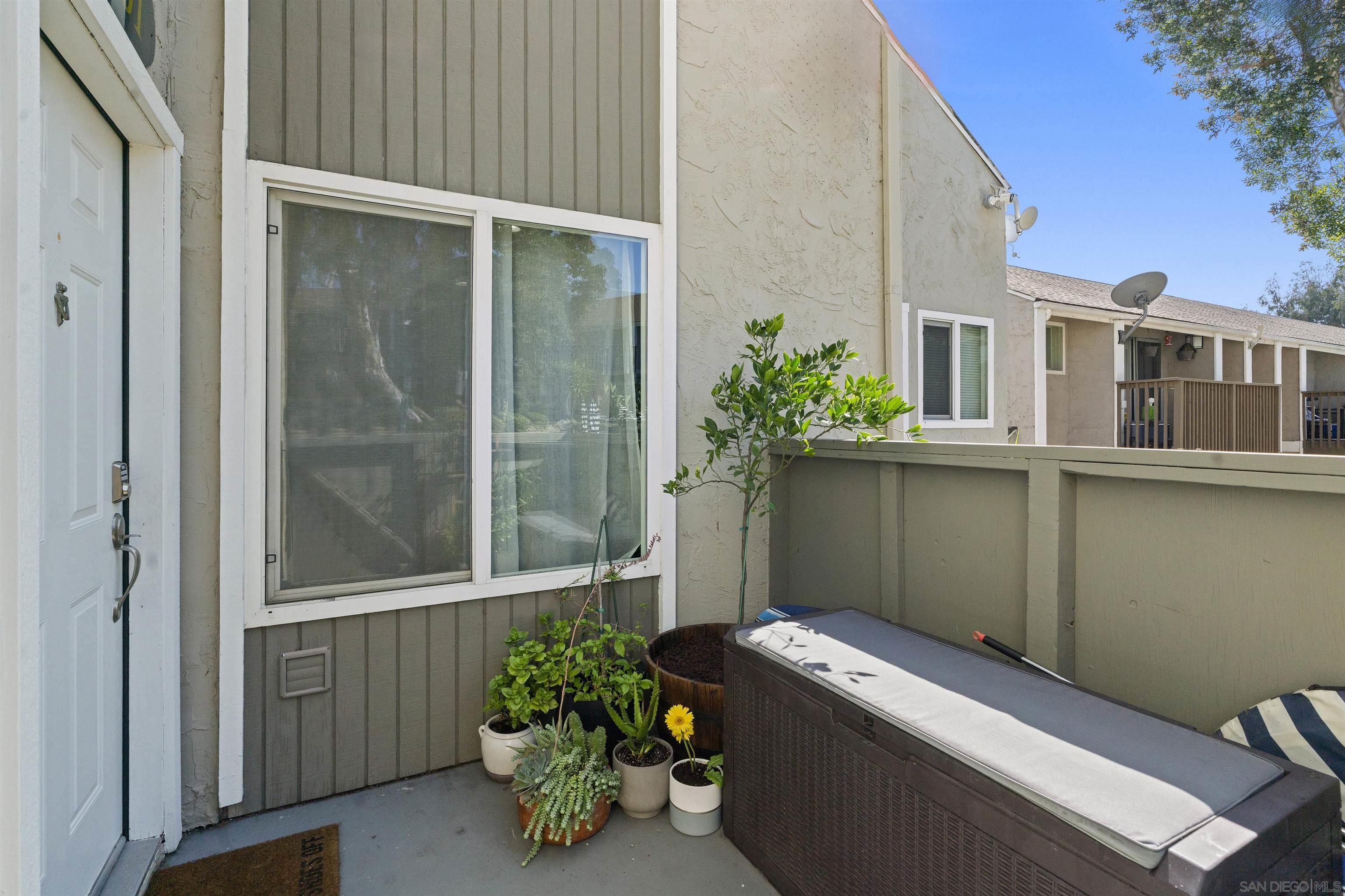 Detail Gallery Image 31 of 39 For 6333  College Grove Way  #1101 (14),  San Diego,  CA 92115 - 2 Beds | 1/1 Baths