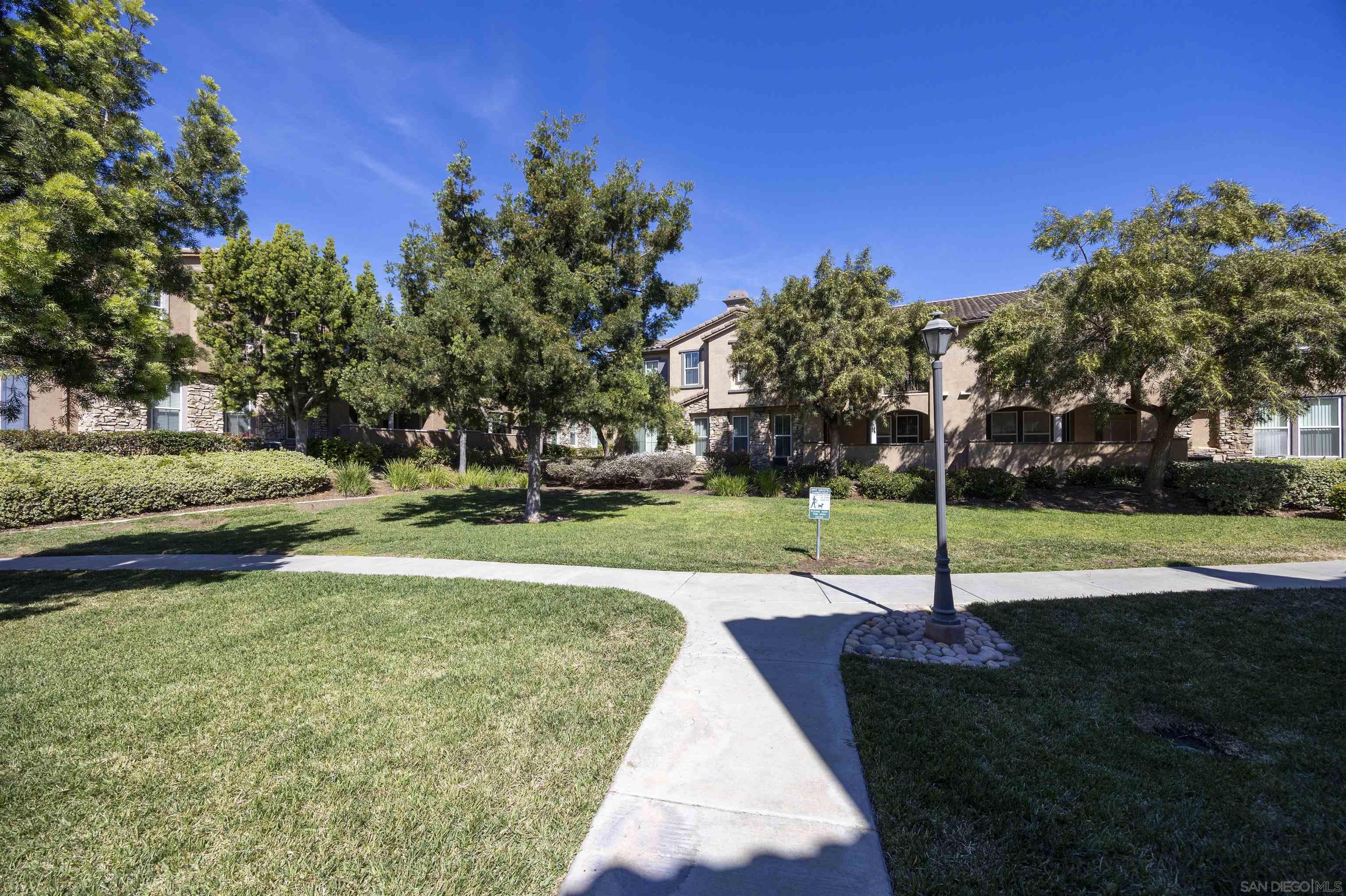 Detail Gallery Image 40 of 40 For 10910  Serafina Lane  #52,  San Diego,  CA 92128 - 2 Beds | 2 Baths