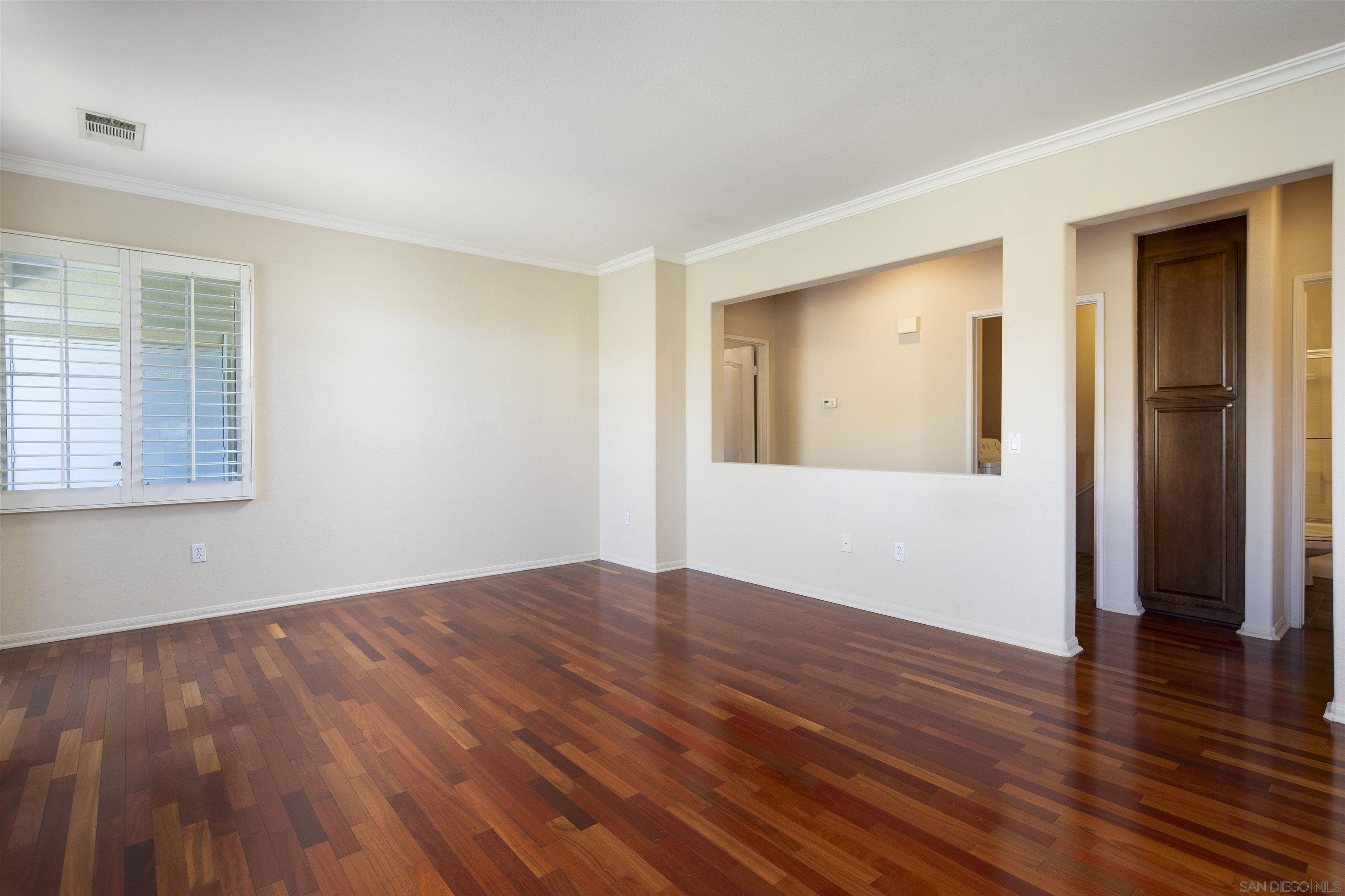 Detail Gallery Image 7 of 40 For 10910  Serafina Lane  #52,  San Diego,  CA 92128 - 2 Beds | 2 Baths