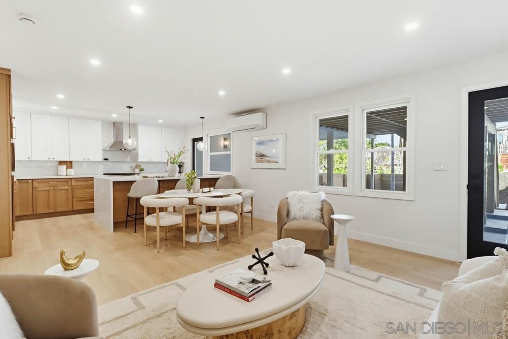 Detail Gallery Image 26 of 44 For 1056-1058  Lincoln Ave, San Diego,  CA 92103 - 4 Beds | 3 Baths