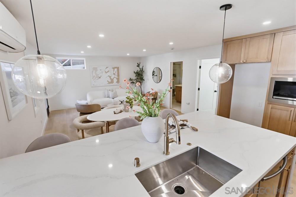 Detail Gallery Image 30 of 44 For 1056-1058  Lincoln Ave, San Diego,  CA 92103 - 4 Beds | 3 Baths