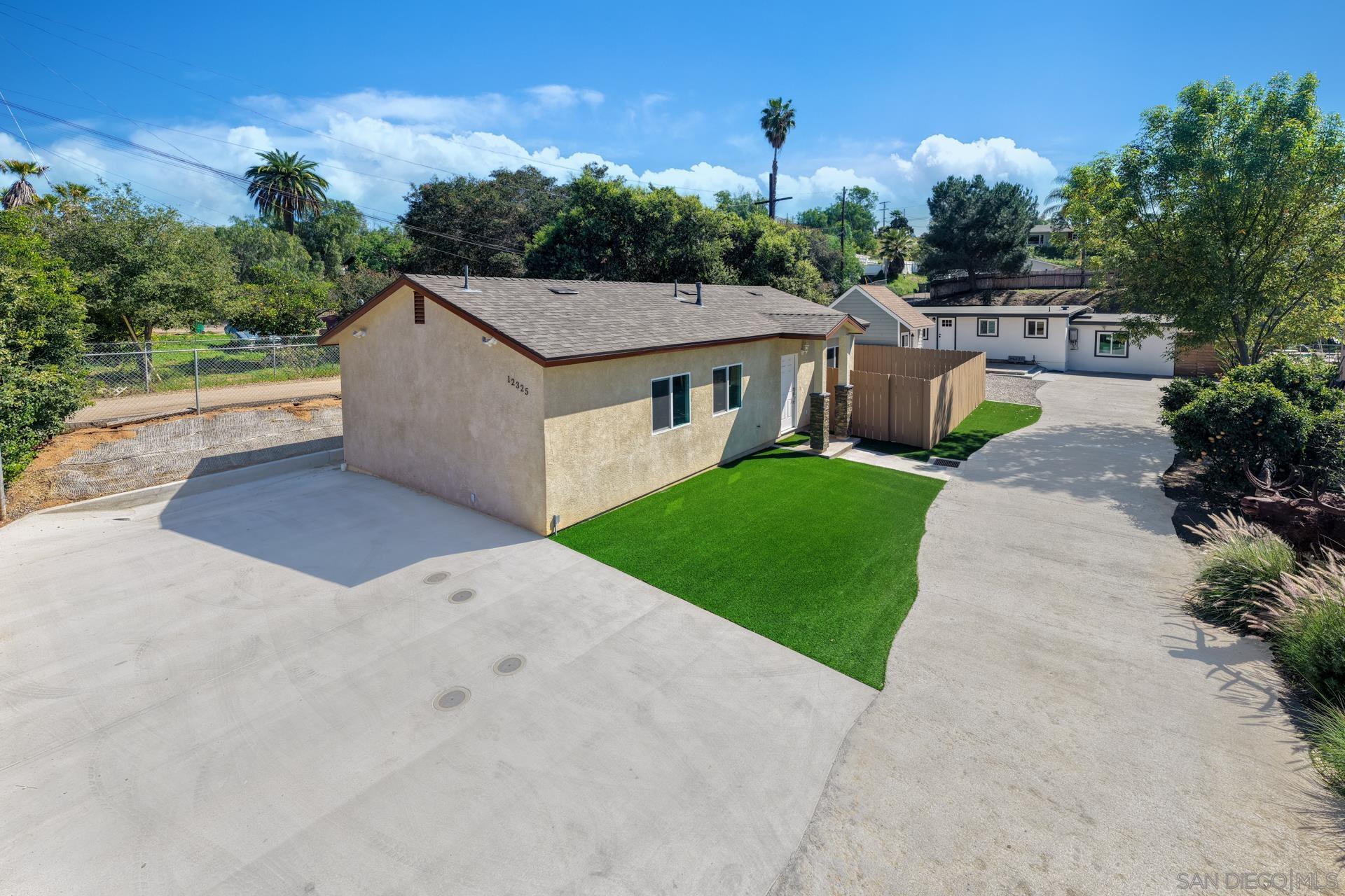 Detail Gallery Image 32 of 74 For 12327  Lemon Crest Dr, Lakeside,  CA 92040 - 5 Beds | 4 Baths