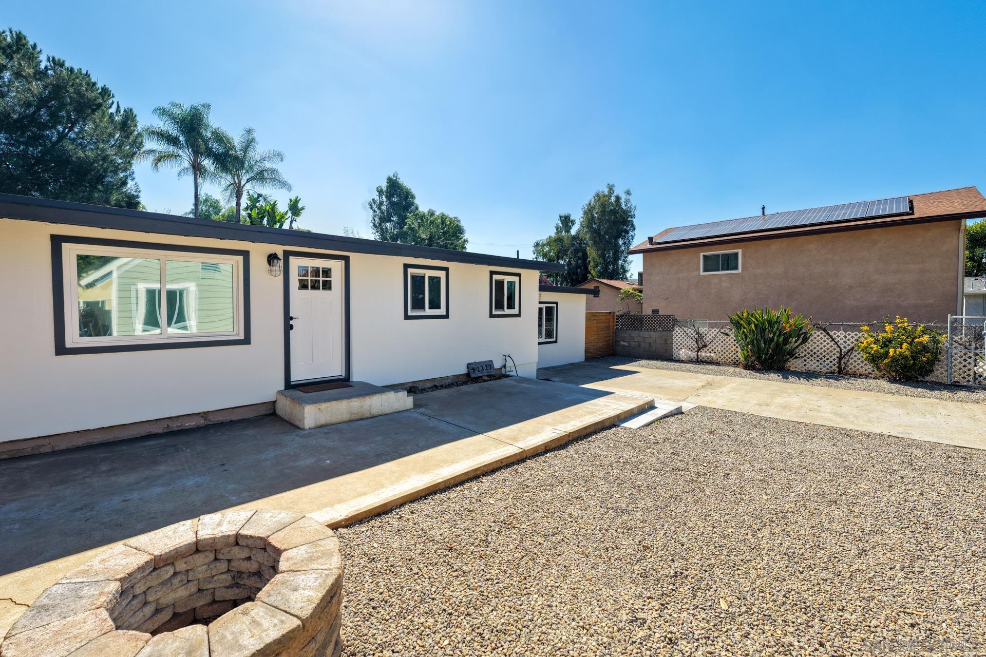 Detail Gallery Image 35 of 74 For 12327  Lemon Crest Dr, Lakeside,  CA 92040 - 5 Beds | 4 Baths