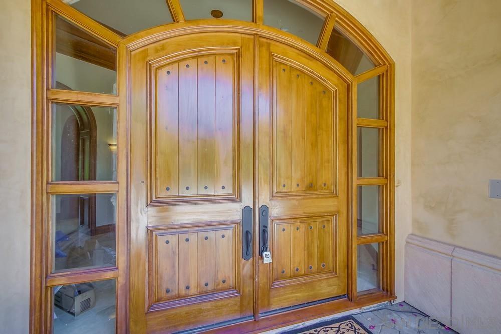 Detail Gallery Image 2 of 66 For 14175  Biscayne Pl, Poway,  CA 92064 - 6 Beds | 6/1 Baths