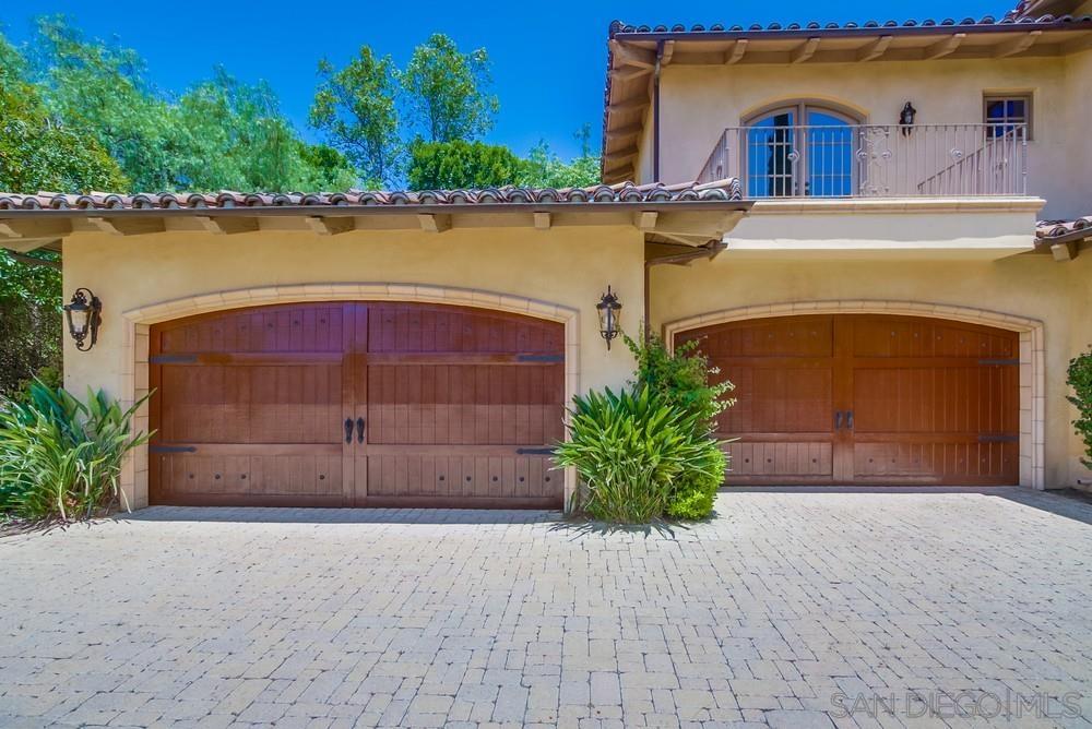 Detail Gallery Image 3 of 66 For 14175  Biscayne Pl, Poway,  CA 92064 - 6 Beds | 6/1 Baths