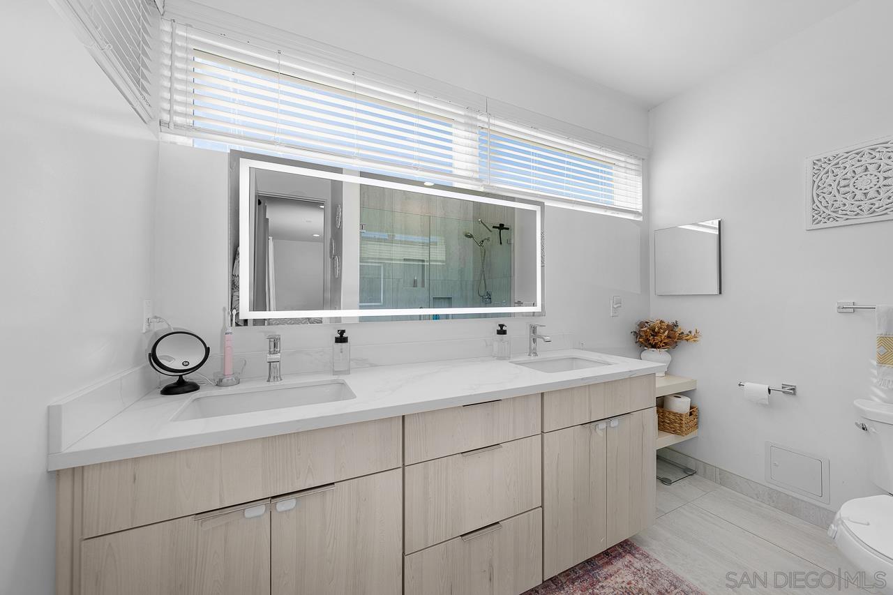 Detail Gallery Image 26 of 43 For 1166  Holly Avenue  #3,  Imperial Beach,  CA 91932 - 3 Beds | 2/1 Baths