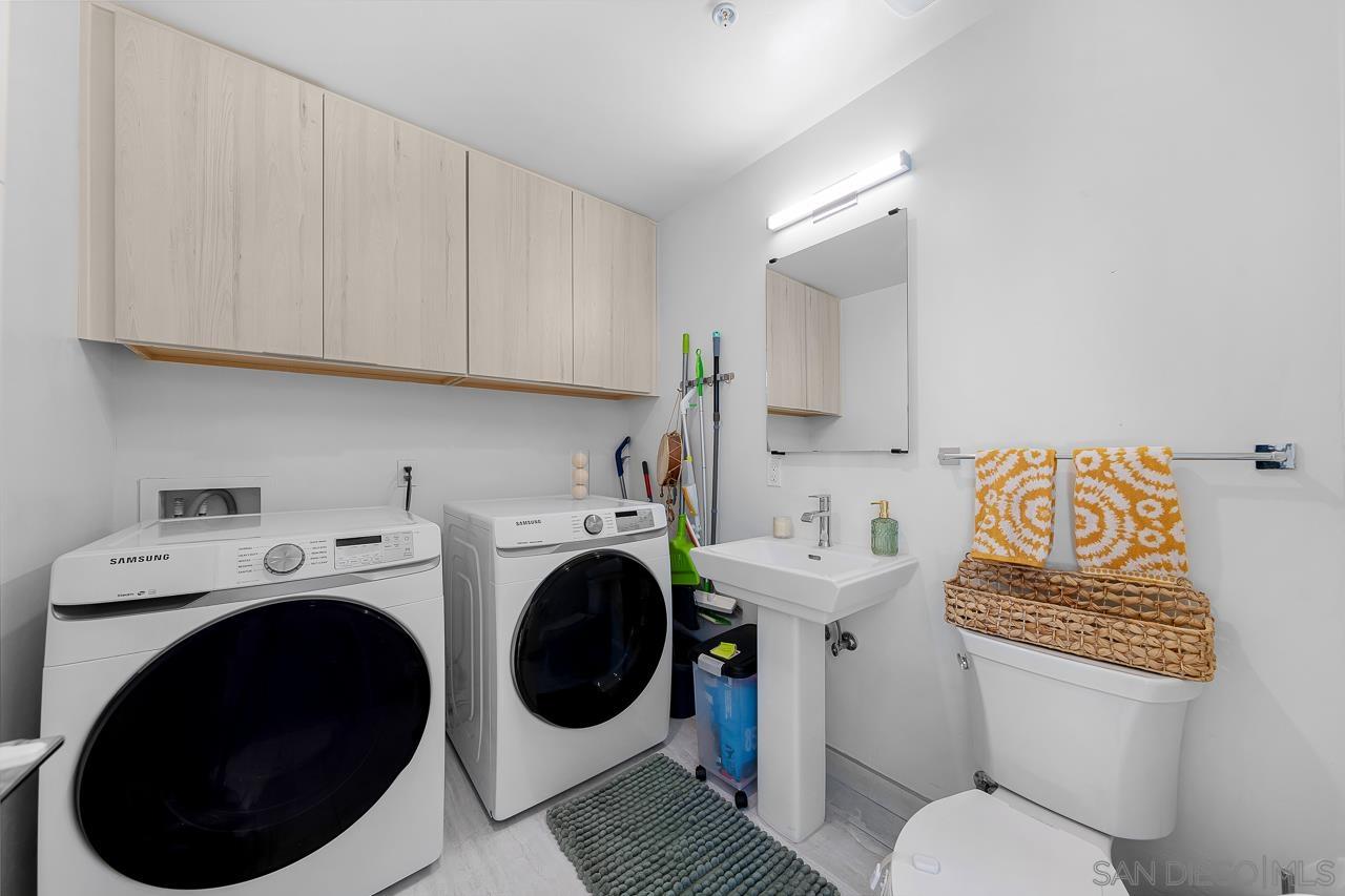 Detail Gallery Image 37 of 43 For 1166  Holly Avenue  #3,  Imperial Beach,  CA 91932 - 3 Beds | 2/1 Baths