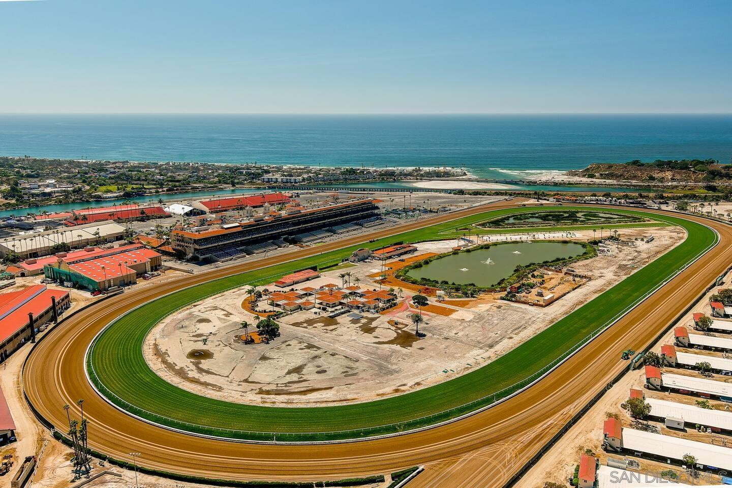 Detail Gallery Image 30 of 31 For 3691  Caminito Cielo Del Mar, San Diego,  CA 92130 - 3 Beds | 3 Baths