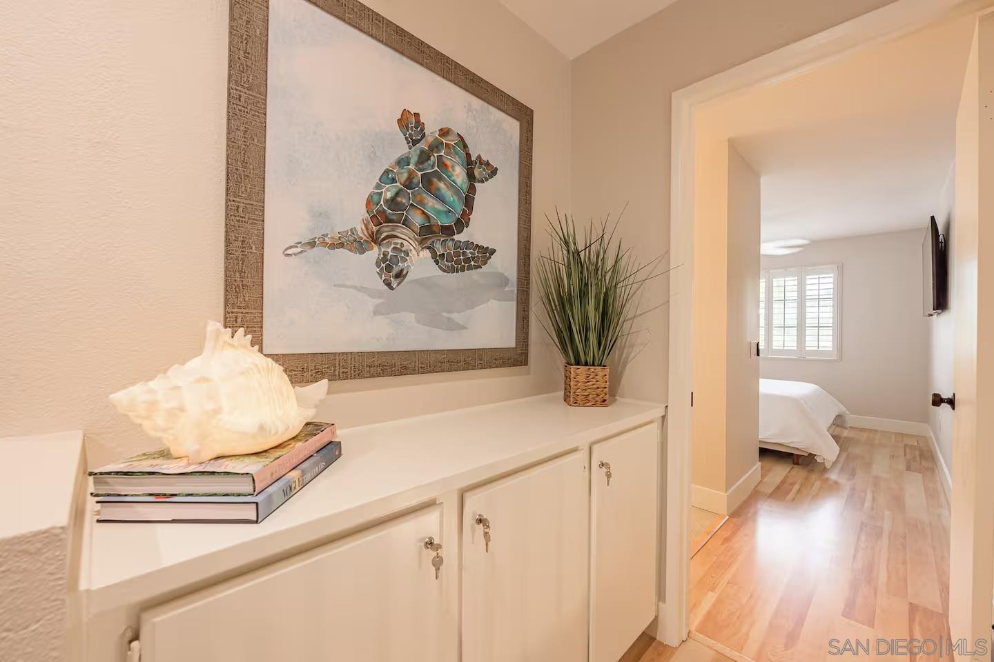 Detail Gallery Image 9 of 31 For 3691  Caminito Cielo Del Mar, San Diego,  CA 92130 - 3 Beds | 3 Baths