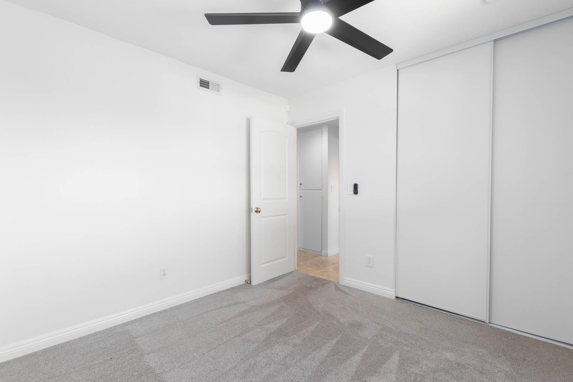 Detail Gallery Image 14 of 51 For 9722  Roe Dr, Santee,  CA 92071 - 5 Beds | 3 Baths