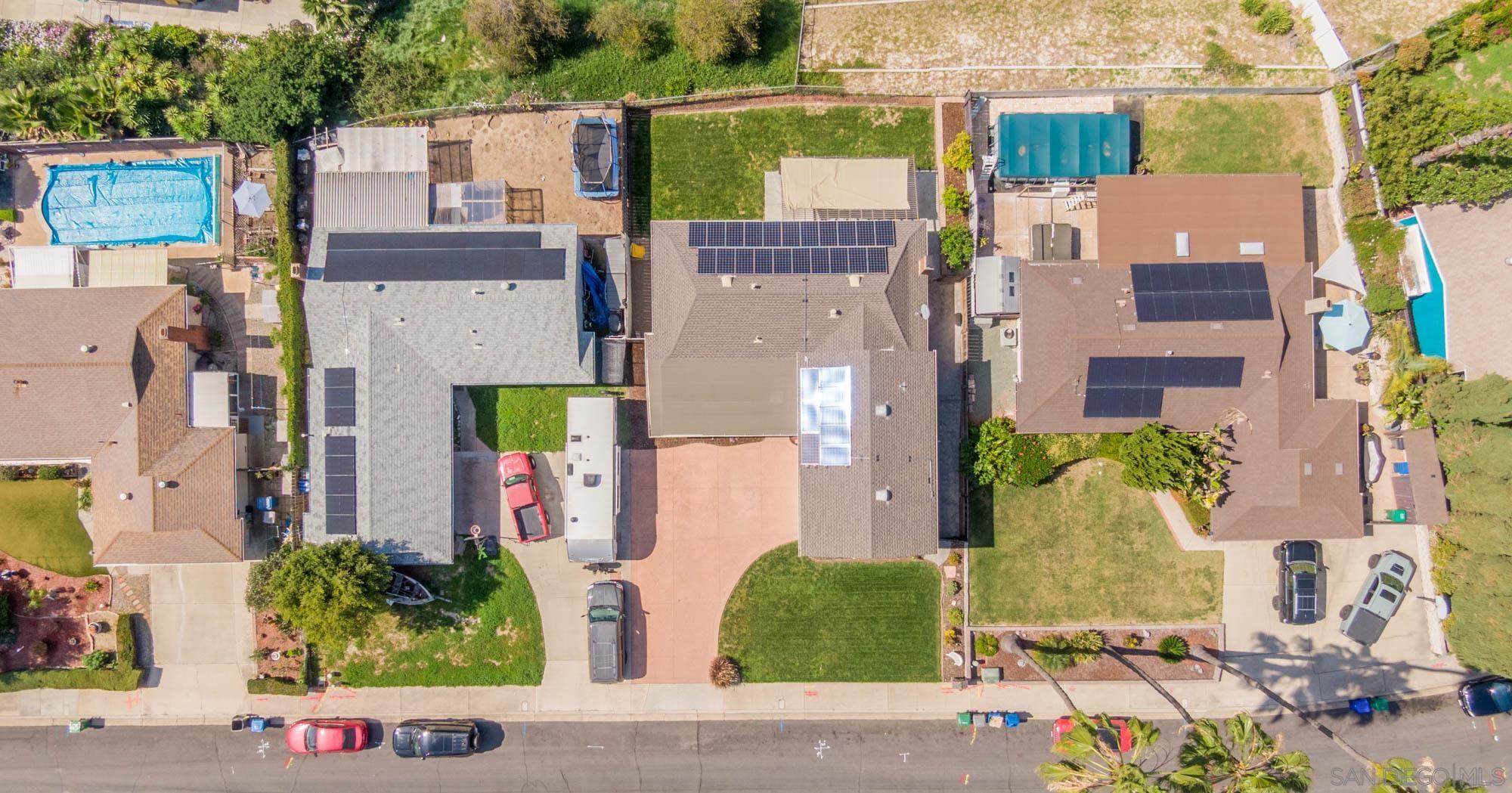 Detail Gallery Image 48 of 51 For 9722  Roe Dr, Santee,  CA 92071 - 5 Beds | 3 Baths