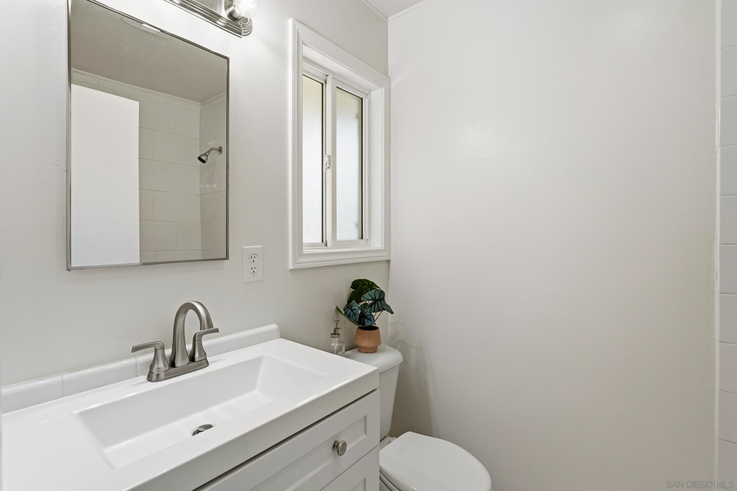 Detail Gallery Image 18 of 29 For 5354  Peyton Place, San Diego,  CA 92117 - 3 Beds | 2 Baths