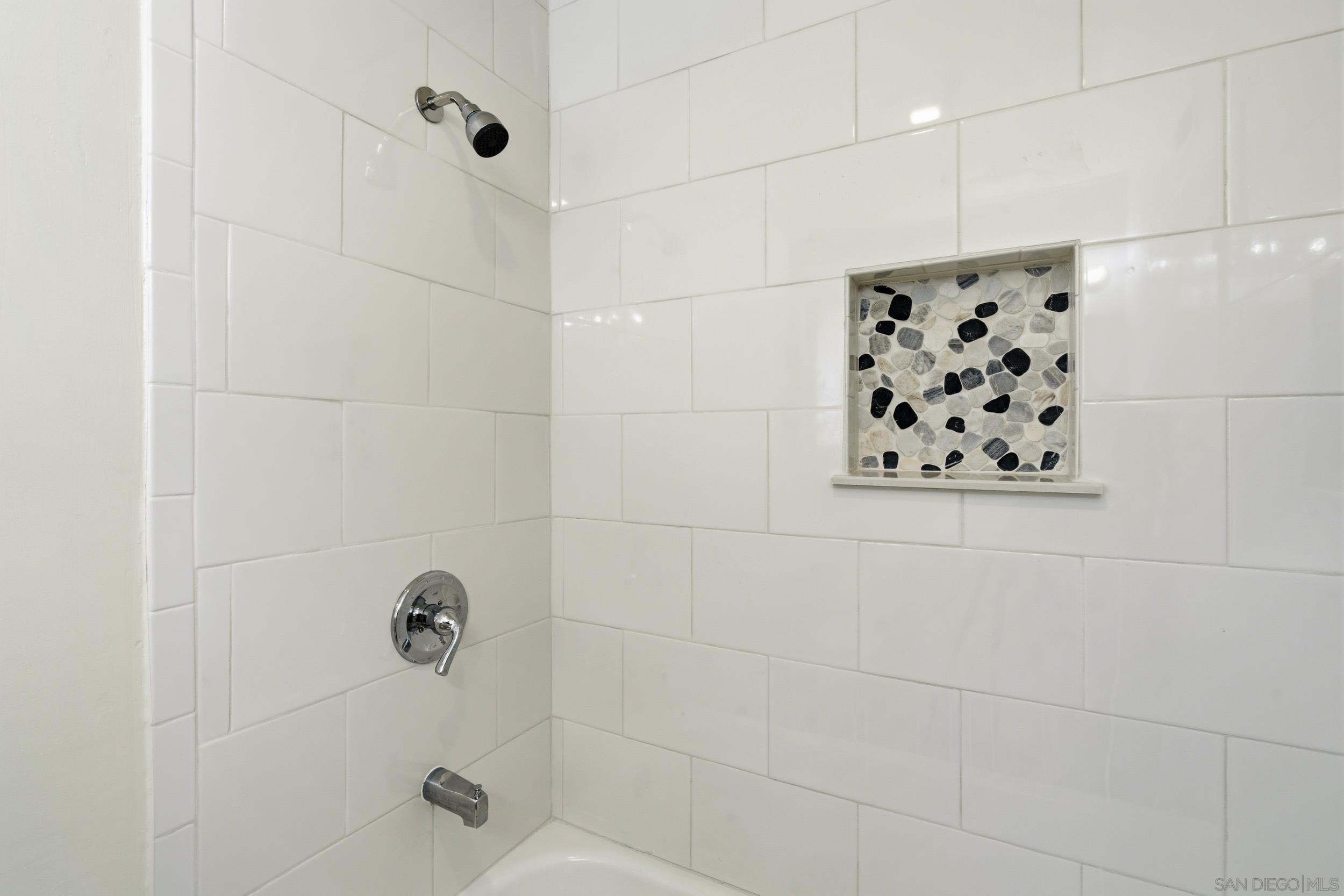 Detail Gallery Image 19 of 29 For 5354  Peyton Place, San Diego,  CA 92117 - 3 Beds | 2 Baths
