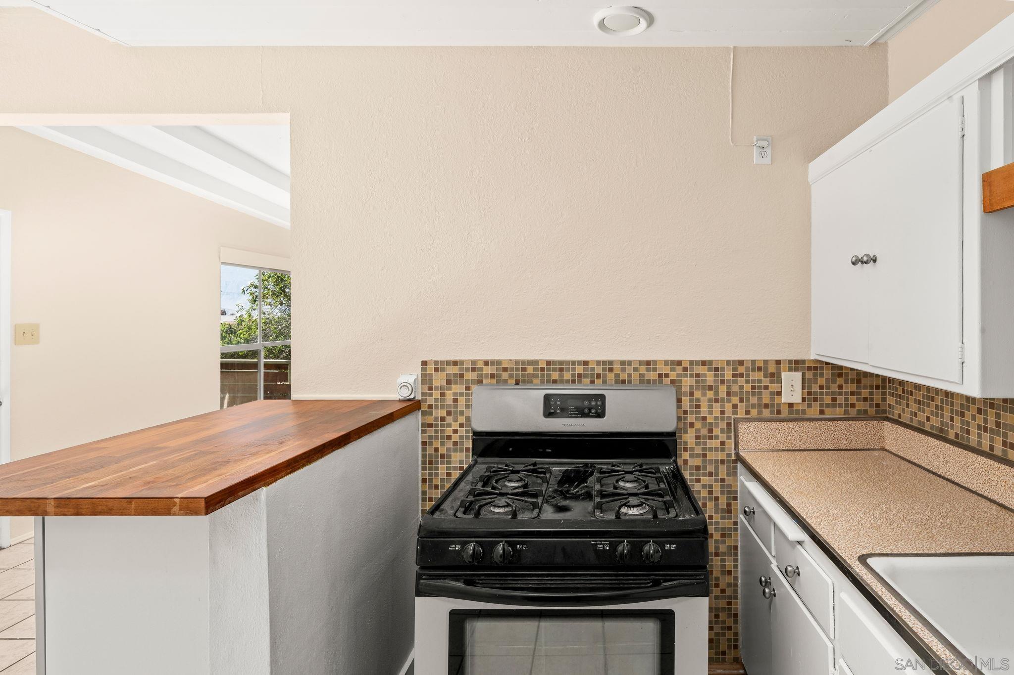 Detail Gallery Image 11 of 49 For 66870  Granada Avenue, Desert Hot Springs,  CA 92240 - 2 Beds | 1 Baths