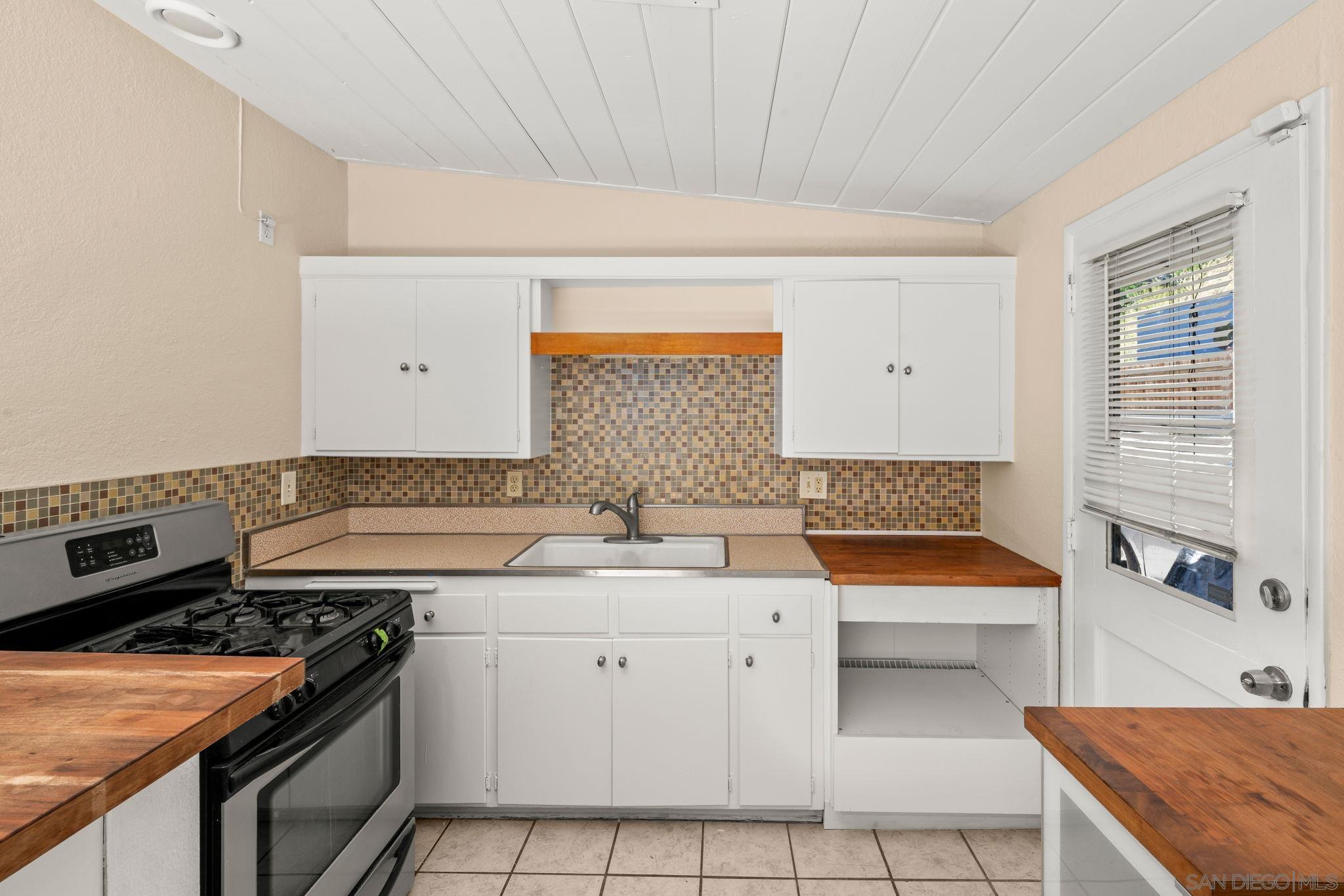 Detail Gallery Image 8 of 49 For 66870  Granada Avenue, Desert Hot Springs,  CA 92240 - 2 Beds | 1 Baths