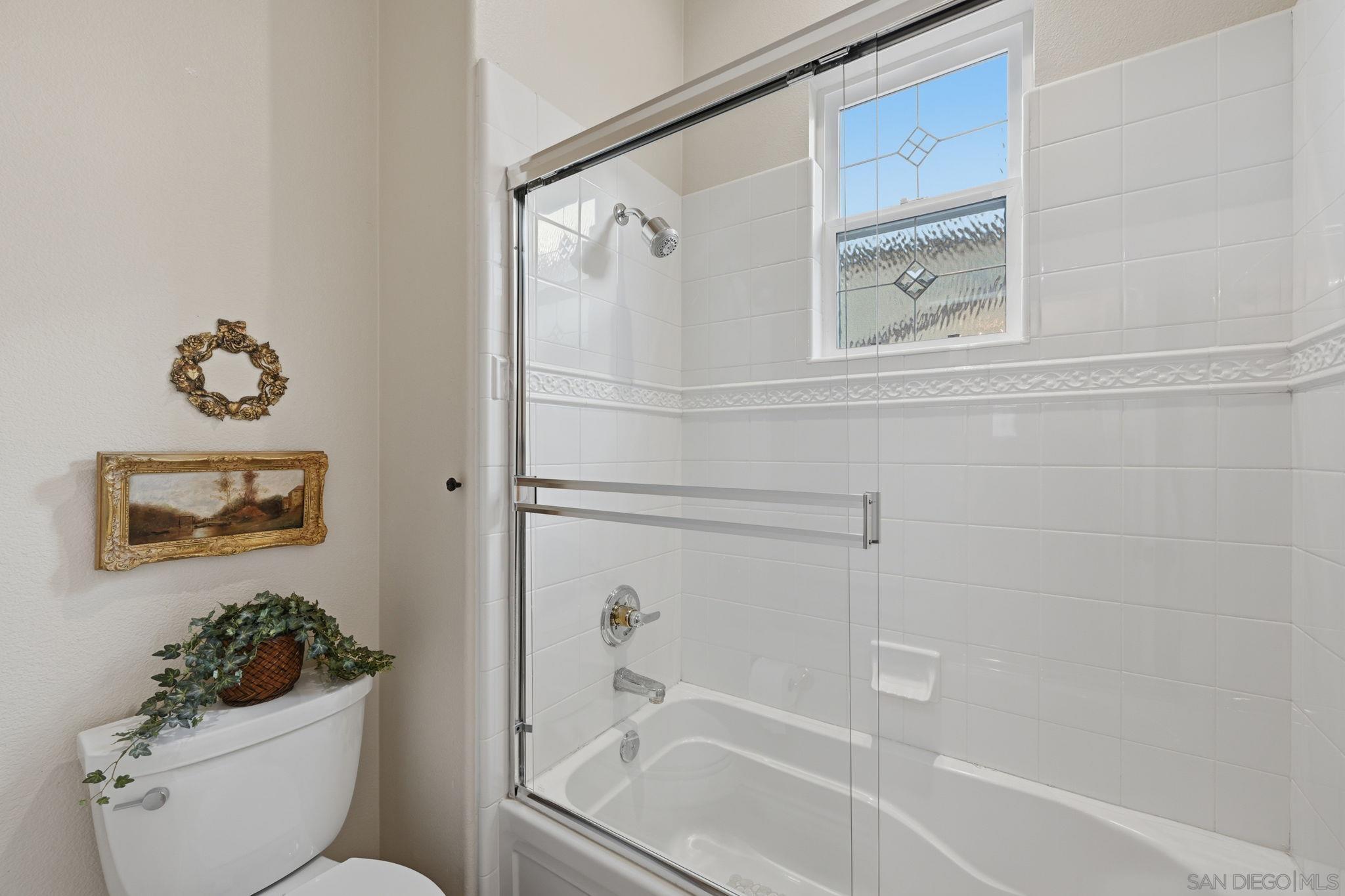 Detail Gallery Image 24 of 75 For 6277  Paseo Privado, Carlsbad,  CA 92009 - 4 Beds | 2/1 Baths