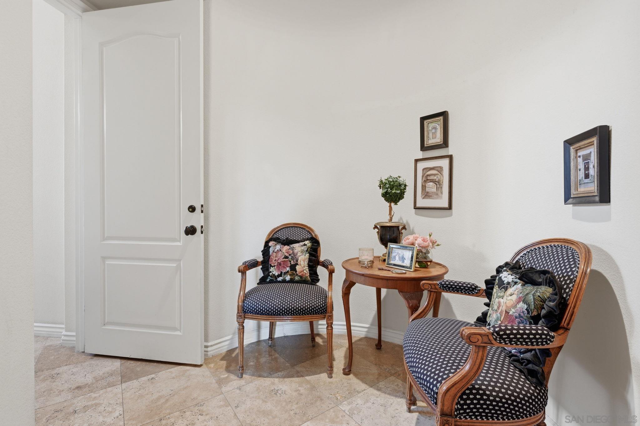 Detail Gallery Image 27 of 75 For 6277  Paseo Privado, Carlsbad,  CA 92009 - 4 Beds | 2/1 Baths