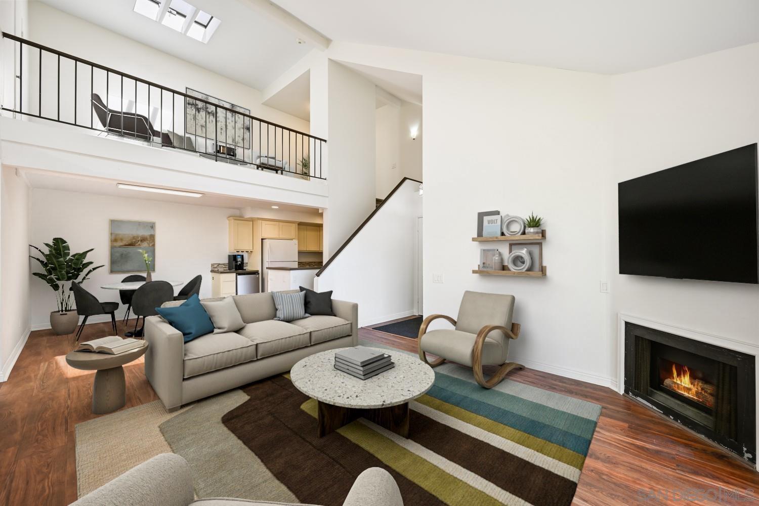 Front Image Thumbnail for SD260005360