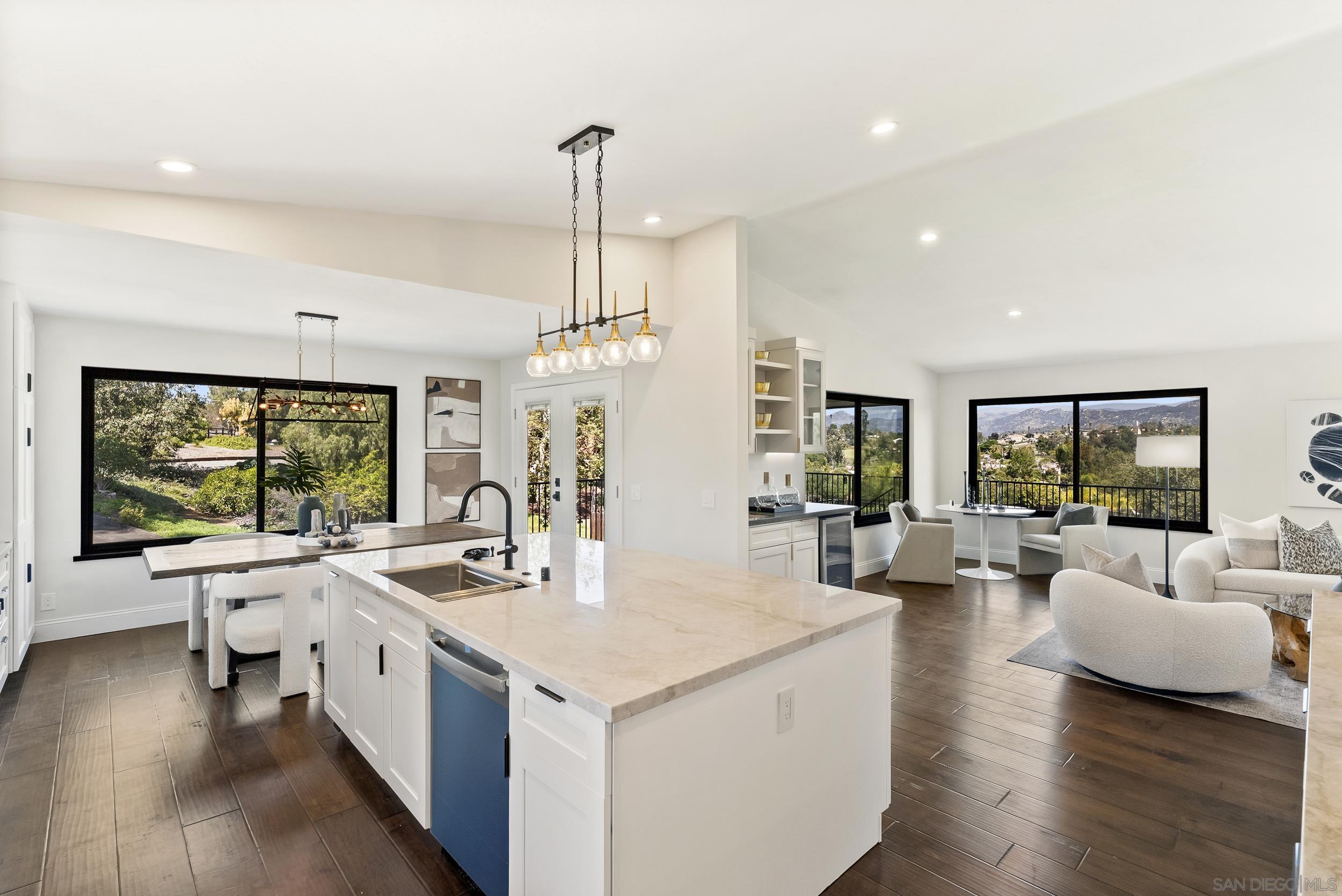 Detail Gallery Image 11 of 63 For 1080  Landavo Rancho Rd, Escondido,  CA 92027 - 4 Beds | 3 Baths