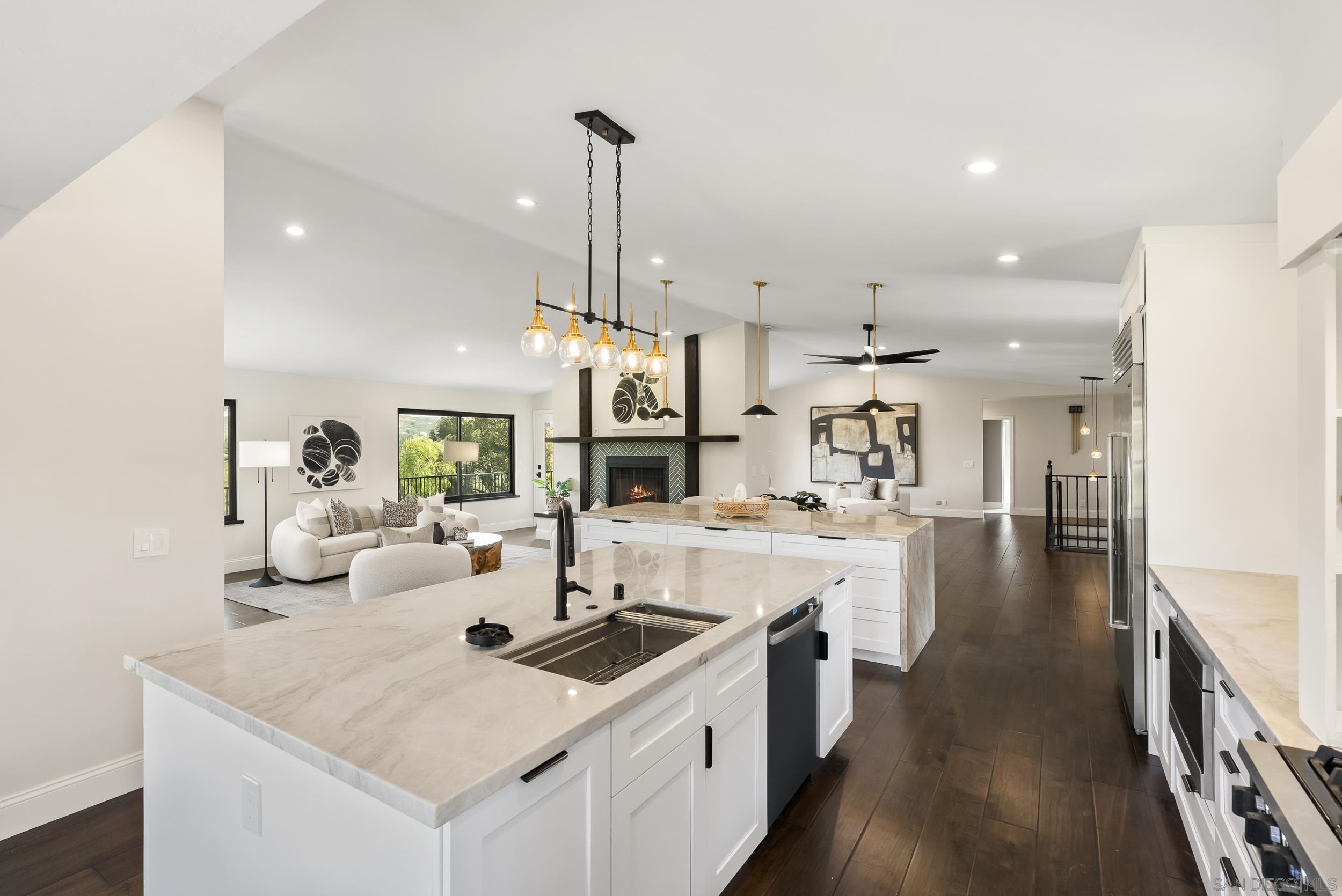 Detail Gallery Image 12 of 63 For 1080  Landavo Rancho Rd, Escondido,  CA 92027 - 4 Beds | 3 Baths