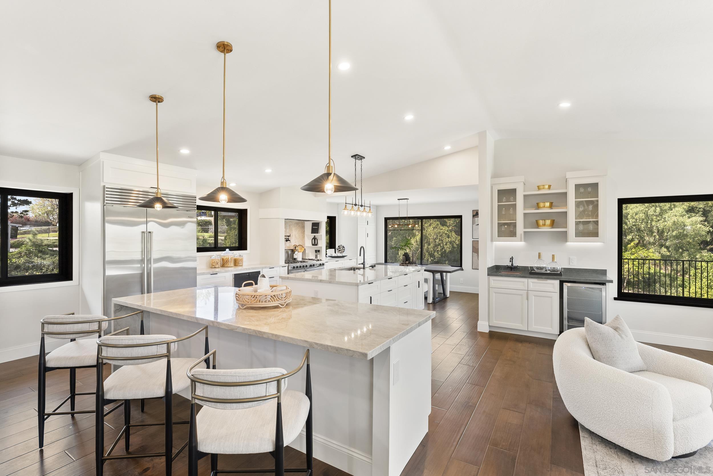 Detail Gallery Image 8 of 63 For 1080  Landavo Rancho Rd, Escondido,  CA 92027 - 4 Beds | 3 Baths