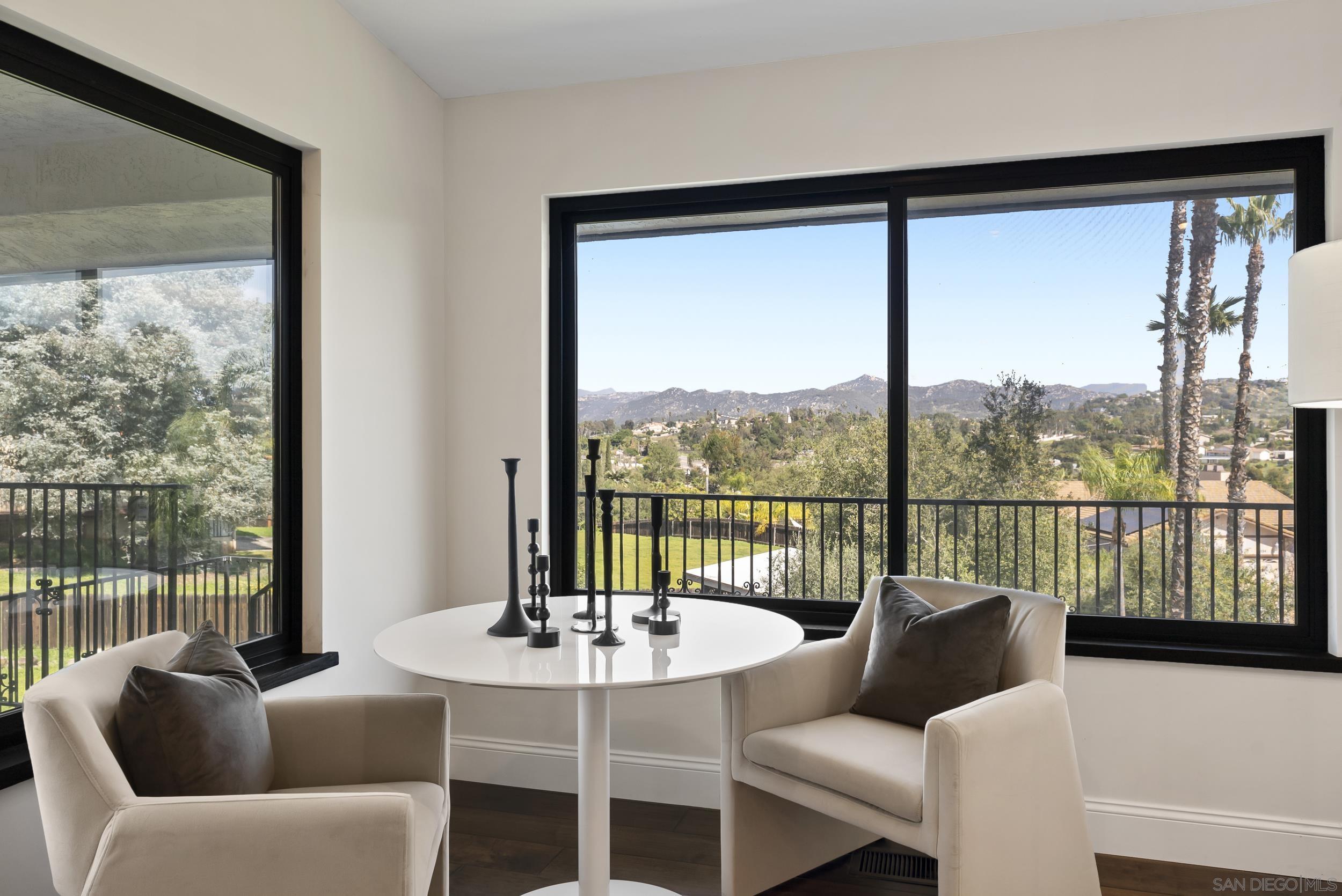 Detail Gallery Image 10 of 63 For 1080  Landavo Rancho Rd, Escondido,  CA 92027 - 4 Beds | 3 Baths