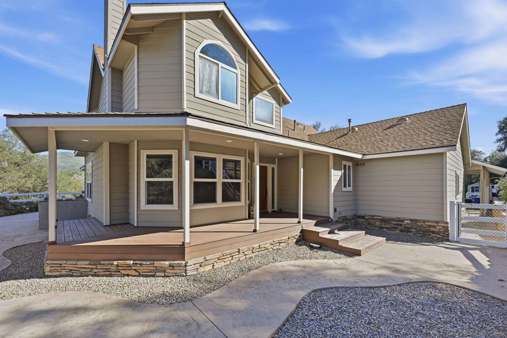 Detail Gallery Image 2 of 68 For 9216  Oak Grove Dr, Descanso,  CA 91916 - 3 Beds | 3/1 Baths