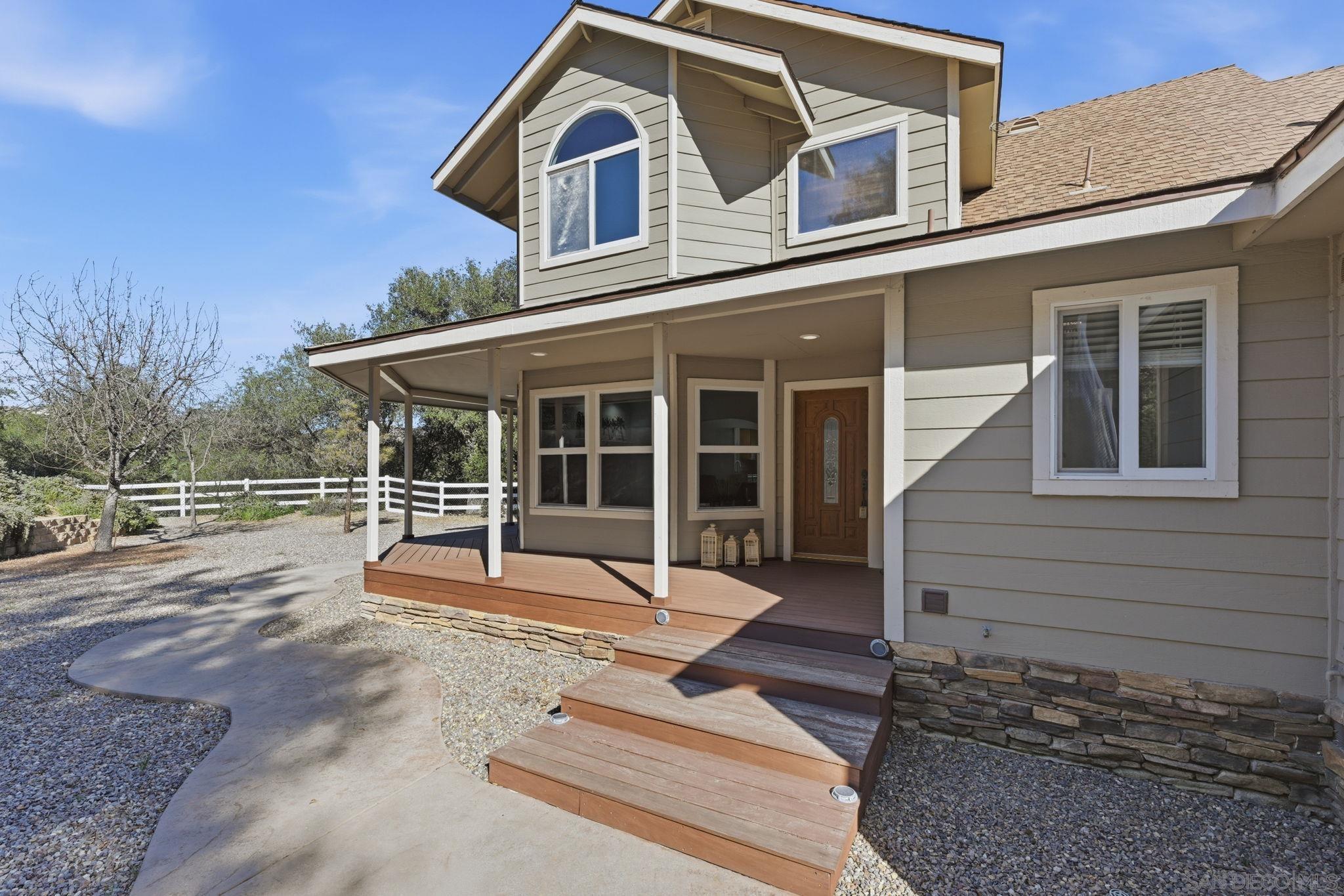 Detail Gallery Image 3 of 68 For 9216  Oak Grove Dr, Descanso,  CA 91916 - 3 Beds | 3/1 Baths