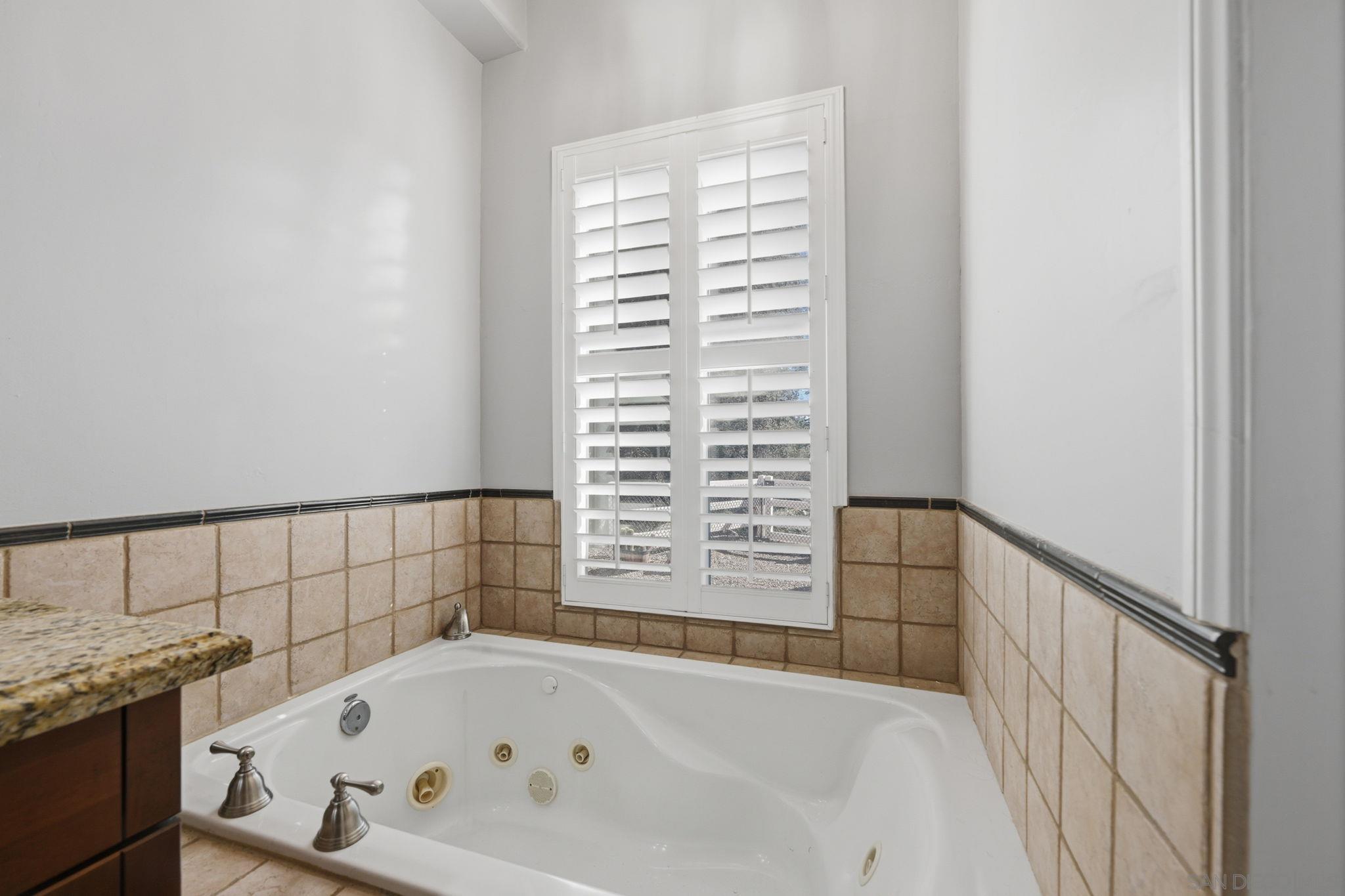 Detail Gallery Image 31 of 68 For 9216  Oak Grove Dr, Descanso,  CA 91916 - 3 Beds | 3/1 Baths