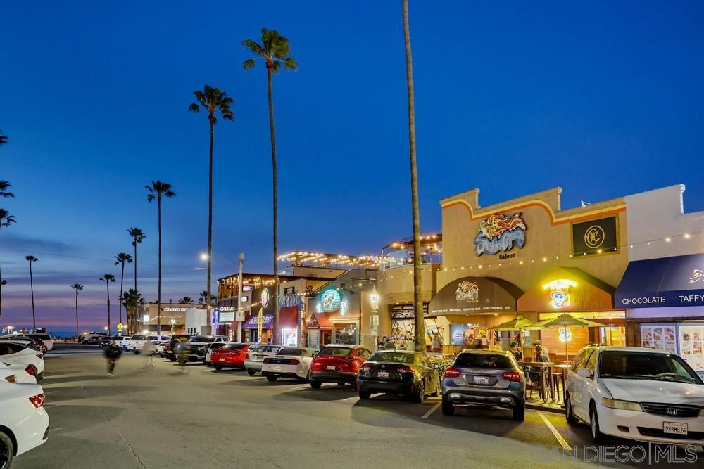 Detail Gallery Image 37 of 38 For 3910  Voltaire St, San Diego,  CA 92107 - 2 Beds | 2/1 Baths