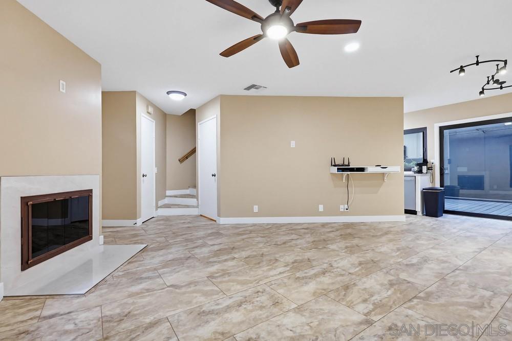 Detail Gallery Image 10 of 38 For 3910  Voltaire St, San Diego,  CA 92107 - 2 Beds | 2/1 Baths