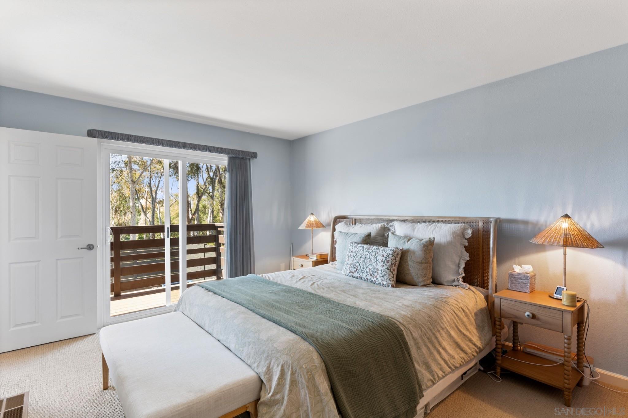 Detail Gallery Image 13 of 24 For 2038  Avenue of the Trees, Carlsbad,  CA 92008 - 3 Beds | 2 Baths