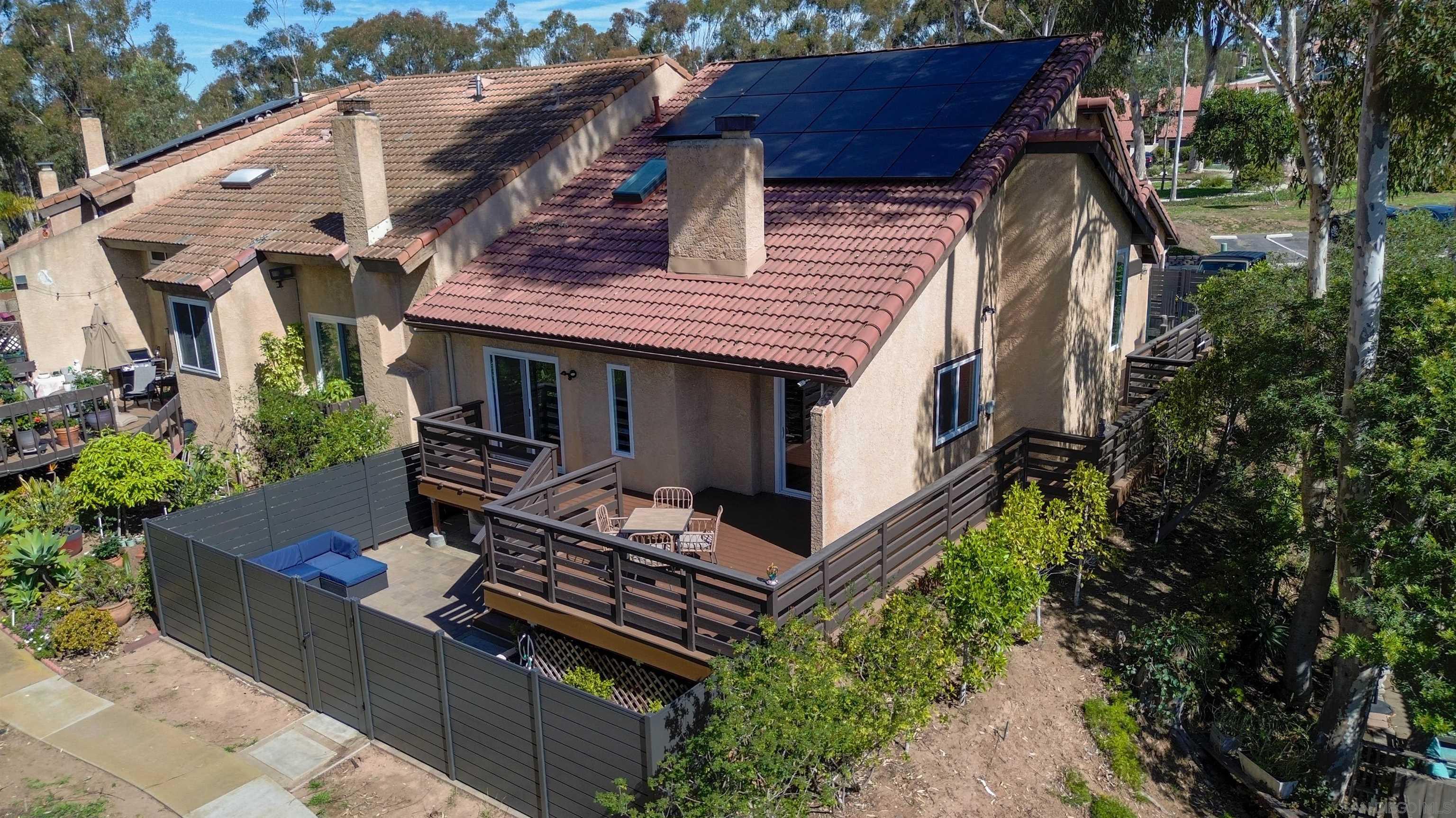 Detail Gallery Image 23 of 24 For 2038  Avenue of the Trees, Carlsbad,  CA 92008 - 3 Beds | 2 Baths