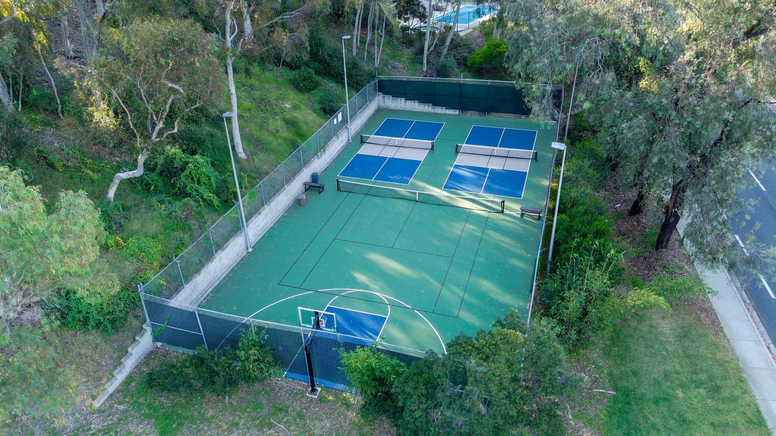 Detail Gallery Image 26 of 26 For 2038  Avenue of the Trees, Carlsbad,  CA 92008 - 3 Beds | 2 Baths