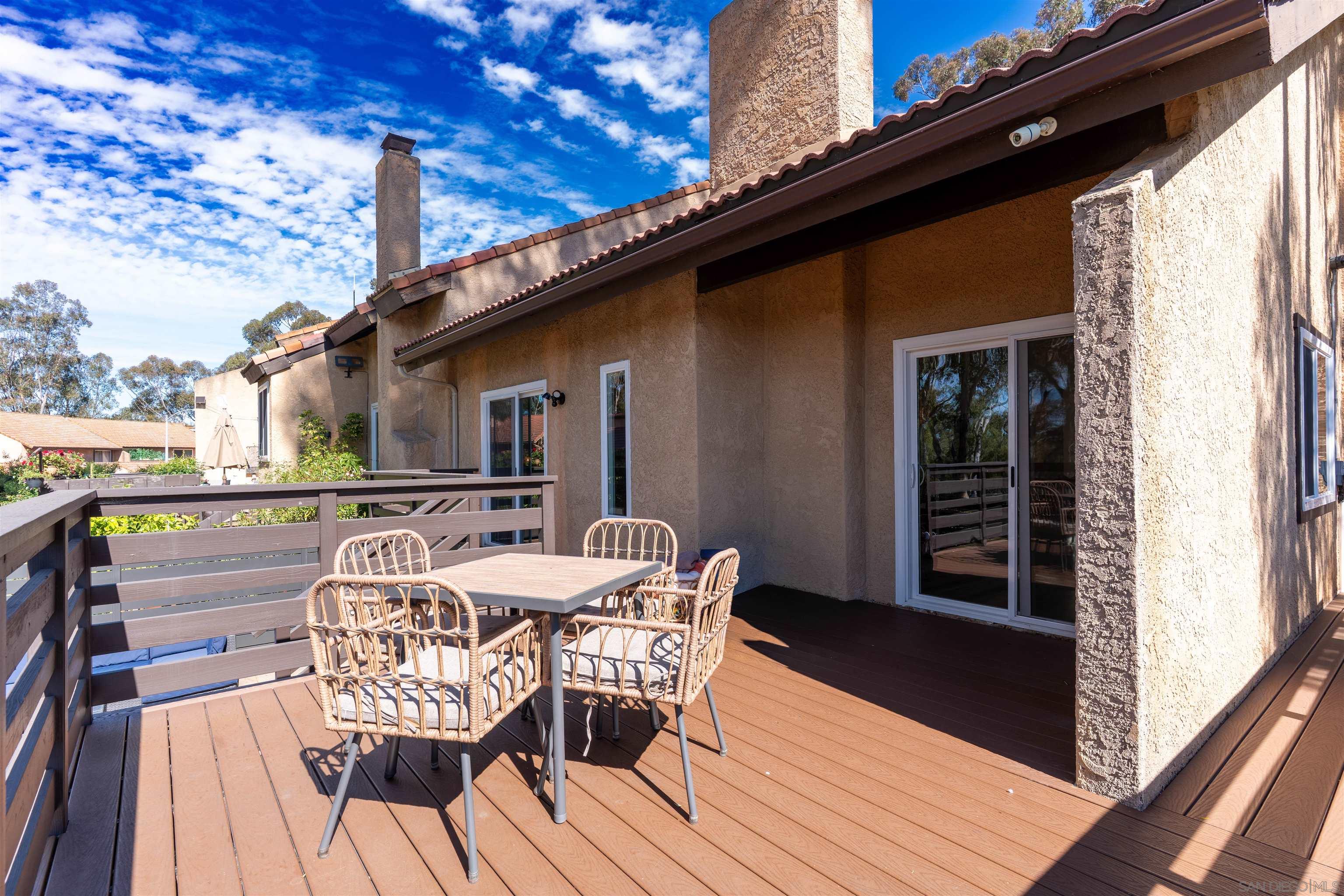 Detail Gallery Image 5 of 24 For 2038  Avenue of the Trees, Carlsbad,  CA 92008 - 3 Beds | 2 Baths