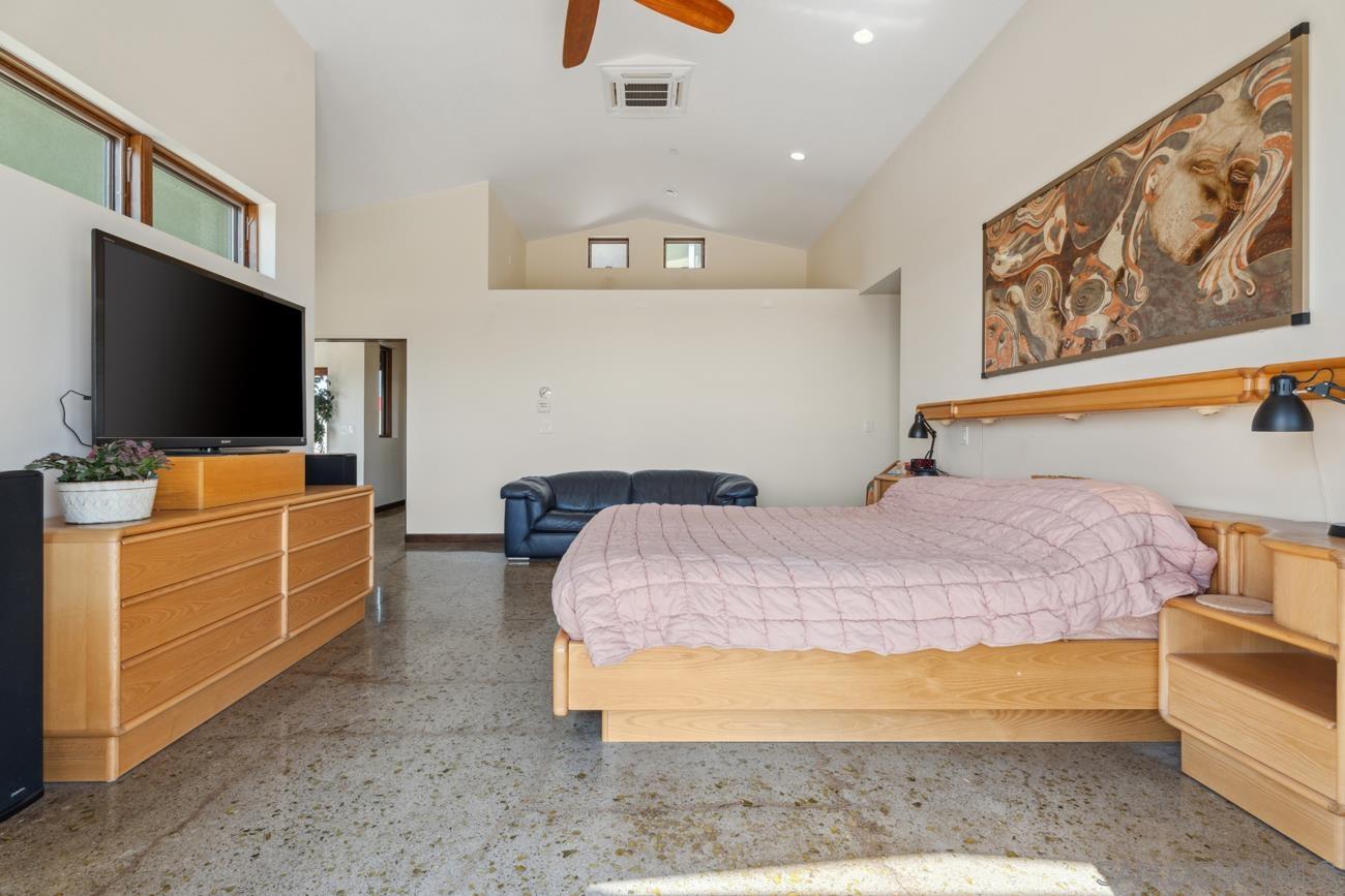 Detail Gallery Image 24 of 65 For 16996  Sky Valley Drive, Ramona,  CA 92065 - 4 Beds | 4 Baths