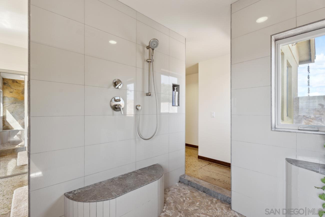 Detail Gallery Image 30 of 65 For 16996  Sky Valley Drive, Ramona,  CA 92065 - 4 Beds | 4 Baths