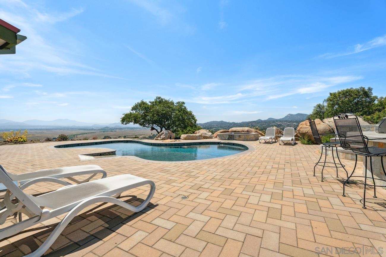 Detail Gallery Image 52 of 65 For 16996  Sky Valley Drive, Ramona,  CA 92065 - 4 Beds | 4 Baths
