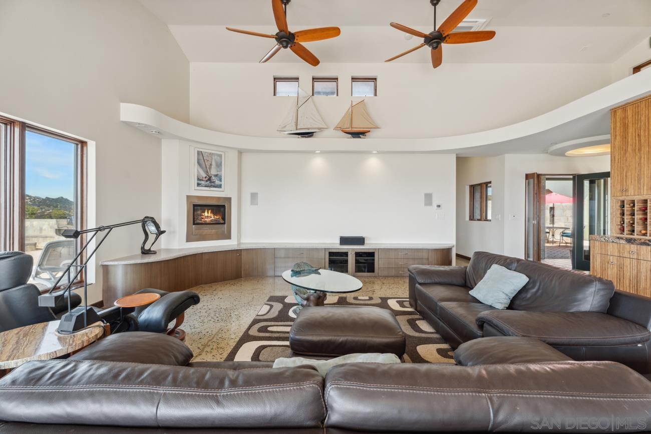 Detail Gallery Image 8 of 65 For 16996  Sky Valley Drive, Ramona,  CA 92065 - 4 Beds | 4 Baths