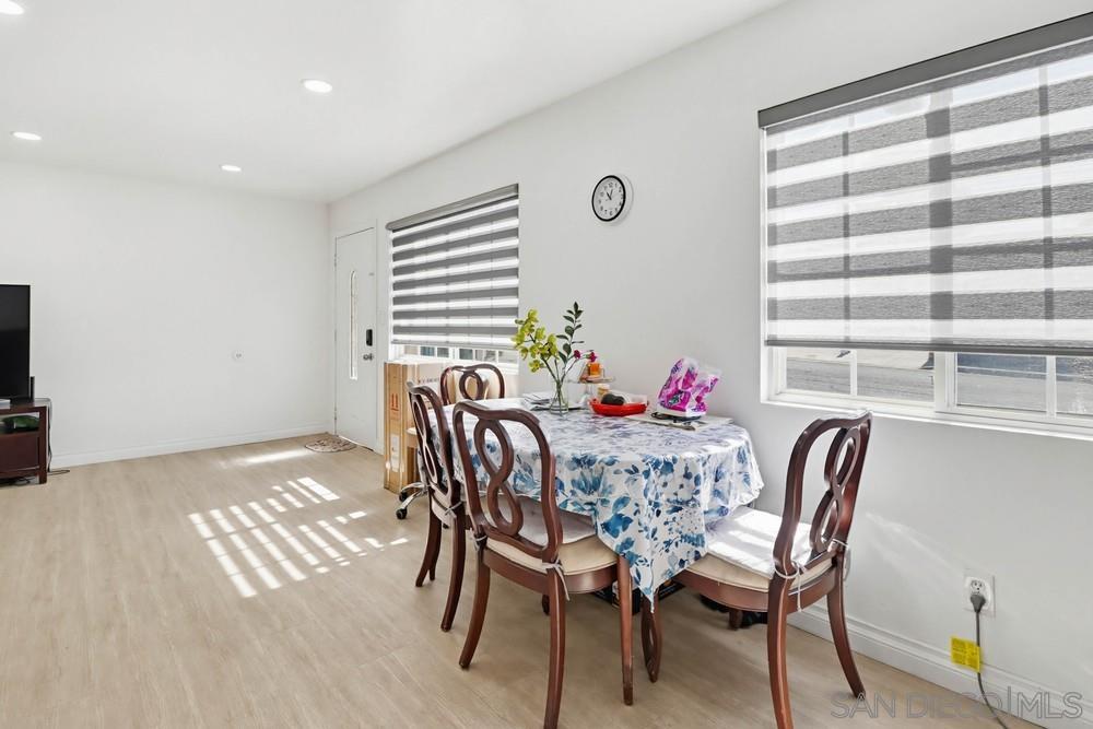 Detail Gallery Image 9 of 42 For 5436  Division St, San Diego,  CA 92114 - 4 Beds | 2 Baths